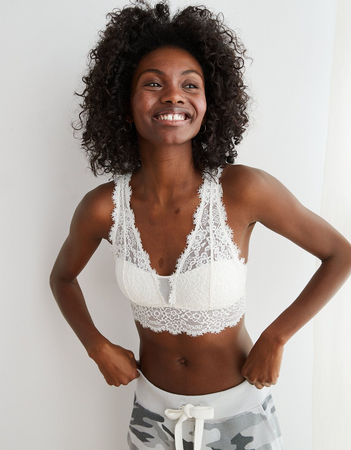 Aerie Romantic Lace Plunge Bralette, True Black | American Eagle Outfitters (US & CA)