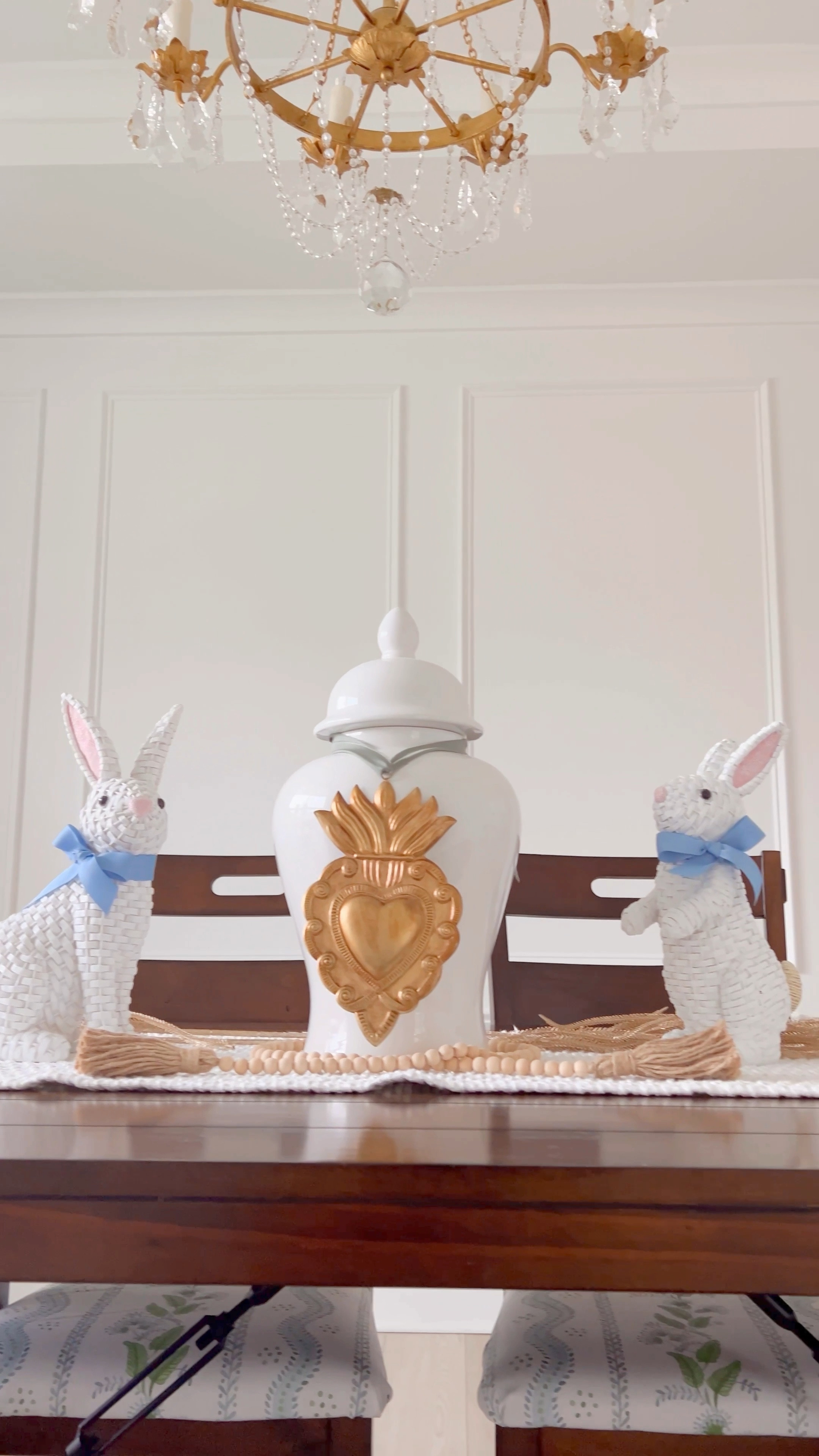 linking as much as i can! dm me if you dont see something 🤍
Easter decor
Spring decor
Bunnies
Ginger jar
Grandmillenial home


#LTKfindsunder100 #LTKhome #LTKfindsunder50