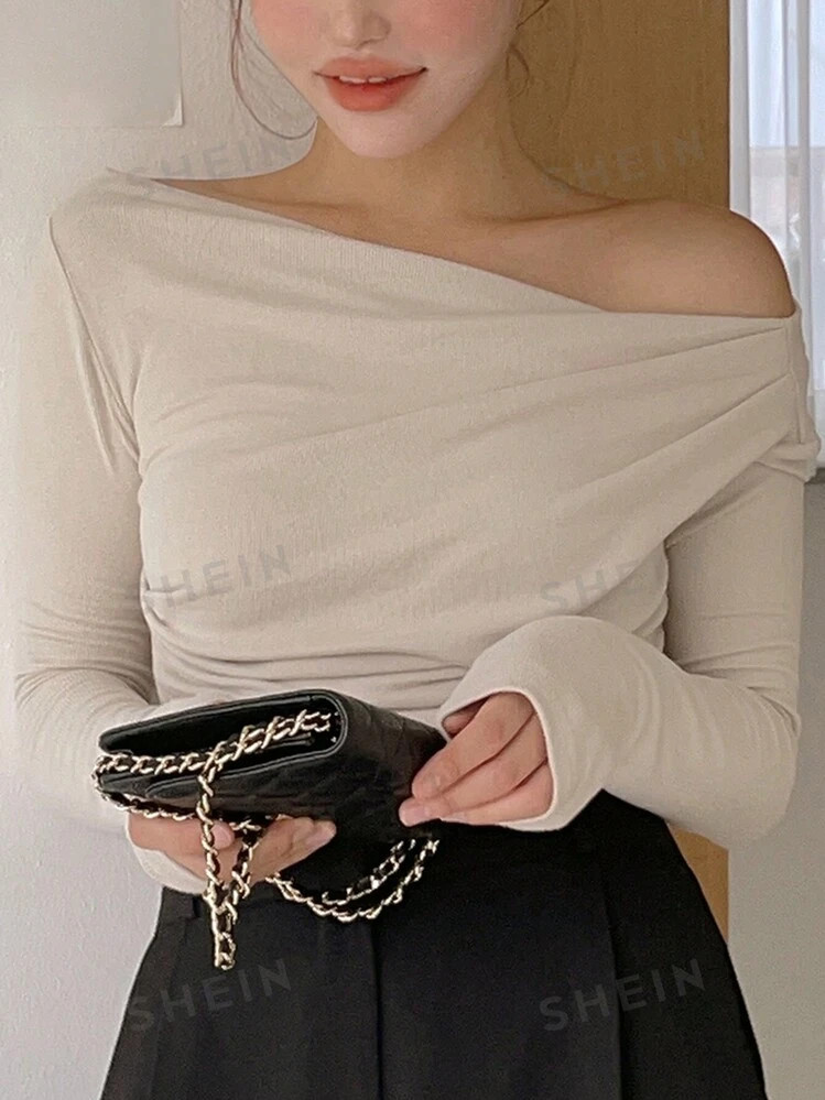 DAZY Solid Color Off Shoulder Pleated T-Shirt For Women | SHEIN