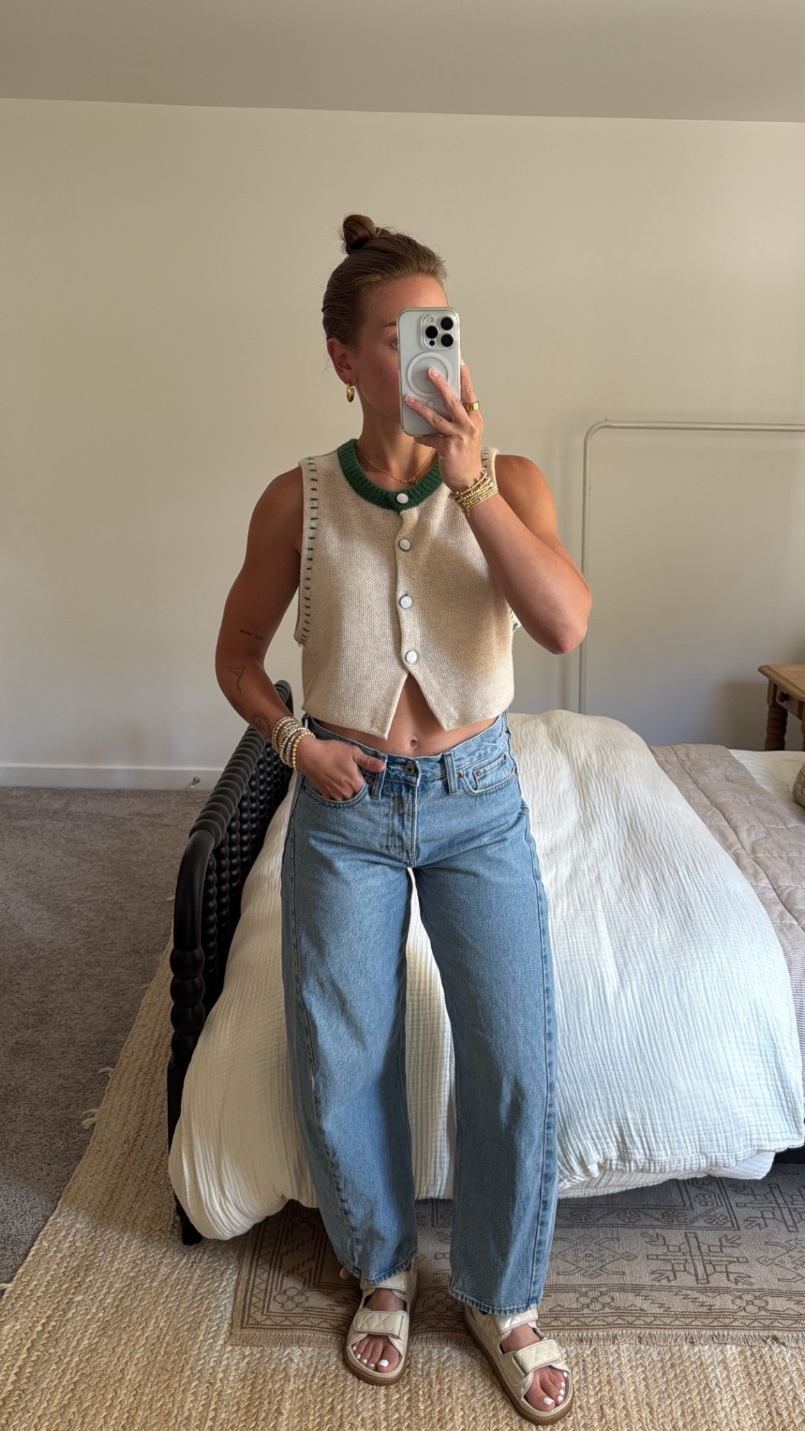 8/9/25 Casual dinner look tonight 🤍 Wearing my go-to Tony Bianco dad sandals, Abercrombie barrel jeans (on sale right now!) with code DENIMAF for an extra 15% off, and my favorite Free People Best top. Linking everything here so you can shop the full look while the sale is on 👖✨
