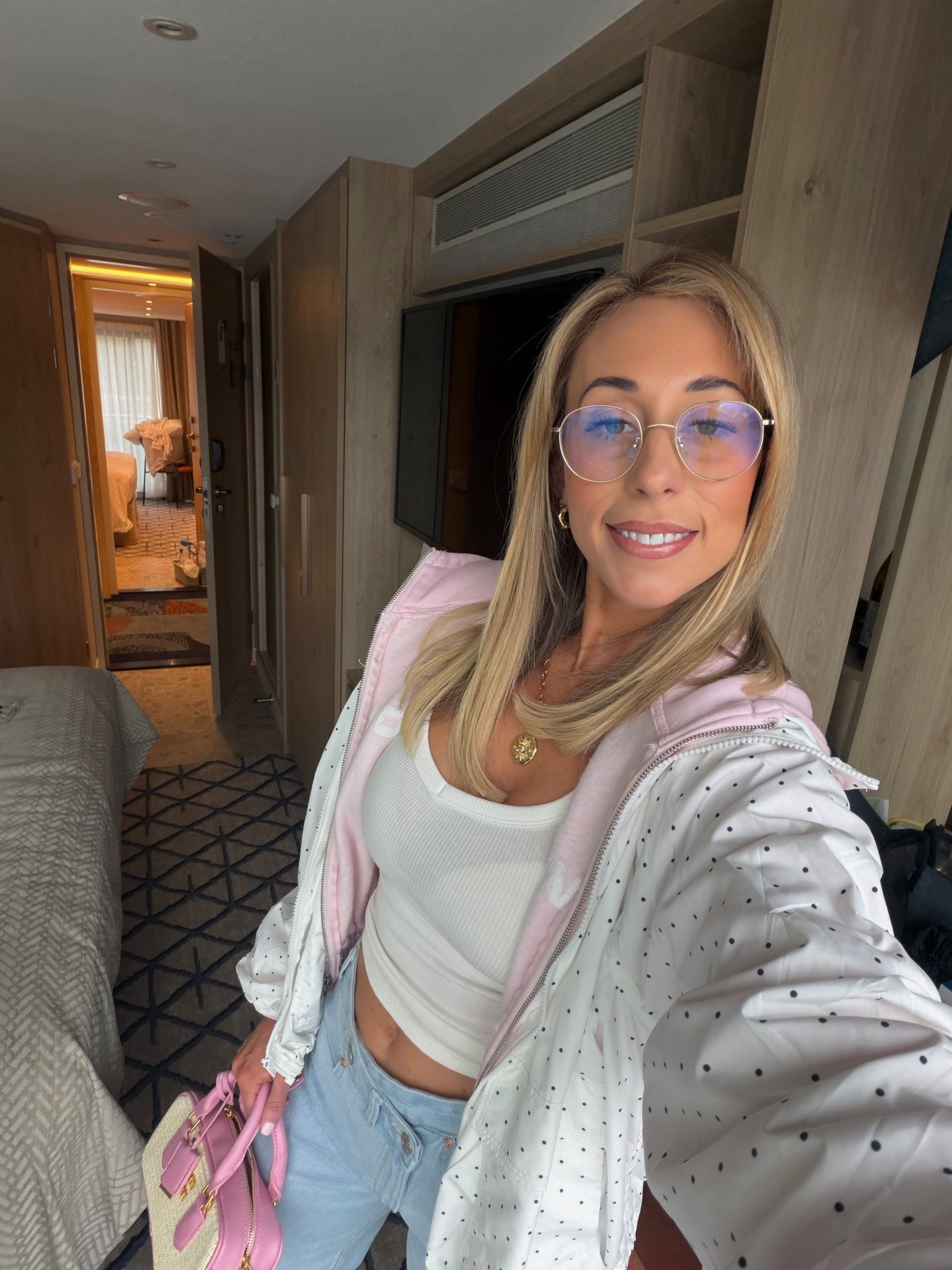 The one make up product you absolutely NEED!! This CC cream is insane, nothing else on my skin!! I wear medium here 🤎👌🏼 

#LTKspring #LTKuk