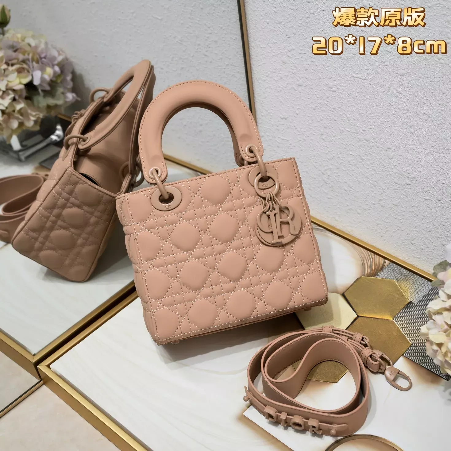 22Ss Women Mini Retro Classic Flap Shoulder Bag Diamond Lattice Leather  Quilted Thick Gold Chain Cross Body Trend Fashion Card Holder Birkin Coin  Purse Key Pouch 18CM From Fashionbags1, $110.37