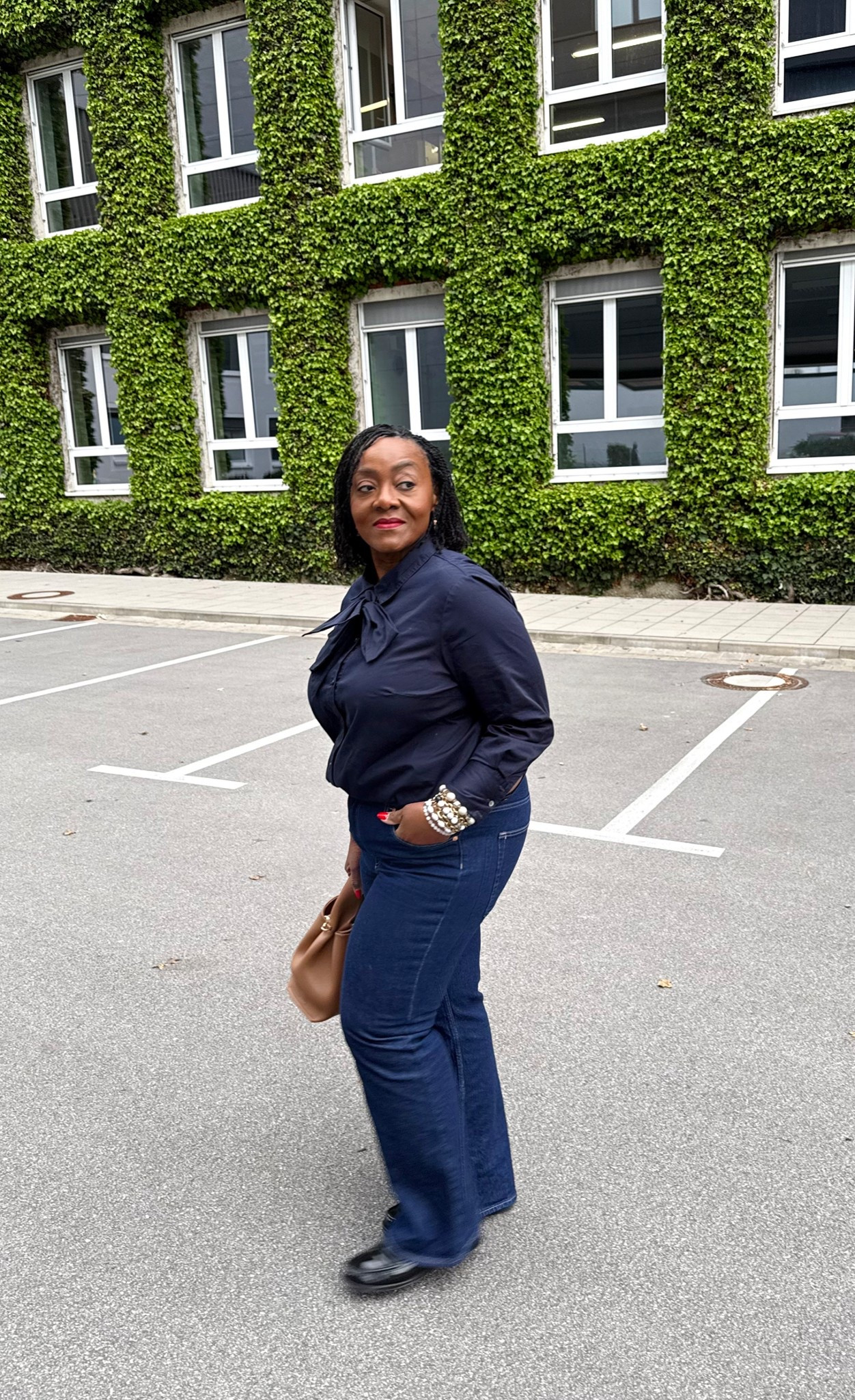 Denim pants for Autumn 🍁🍂
•


#LTKcurves #LTKeurope #LTKautumn