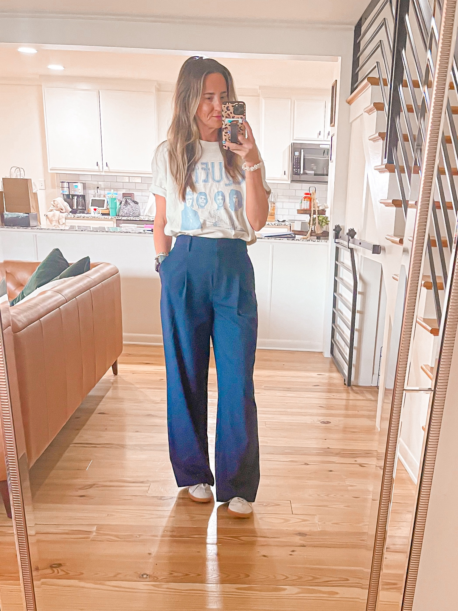 Yall know how I feel about a good trouser pant 🤩 

#LTKstyletip #LTKfindsunder100 #LTKover40
