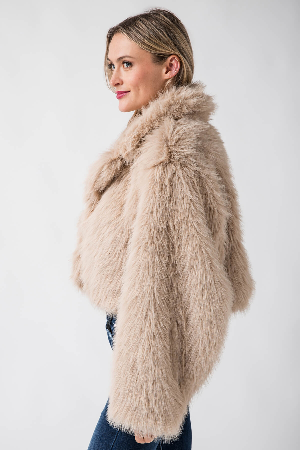 Free People Paris Cropped Fur | Social Threads