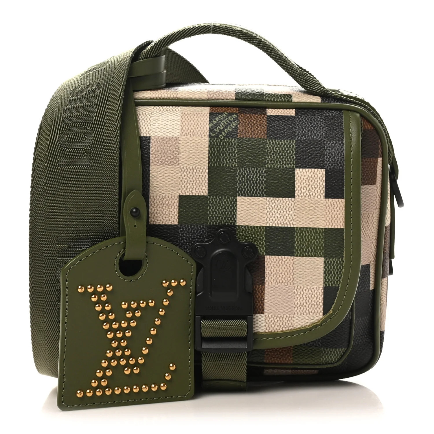 Louis Vuitton Damoflage Quest Messenger Green 1819636 | FASHIONPHILE (US)