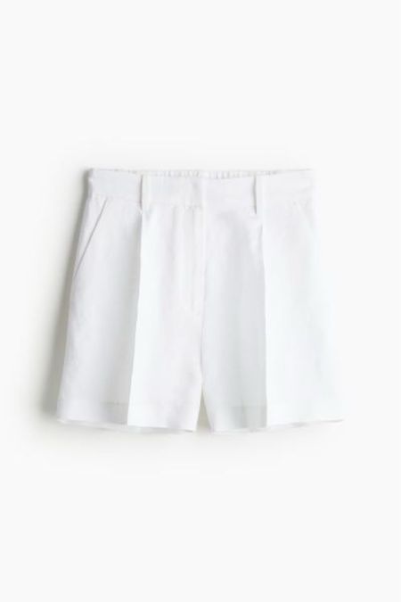 Best priced white linen shorts 
Vacation capsule wardrobe 


#LTKsummer #LTKstyletip #LTKtravel