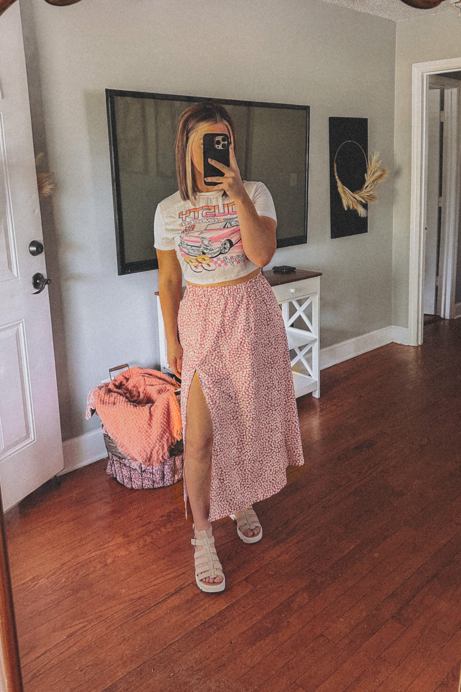 One of my favorite ways to dress up a tee is to throw on a skirt with it 💕 and pair it with a cute sandal or sneakers!

I'm in a XL in the cropped tee (it's still tight fitting so size up 2 sizes if you want it looser) a medium in the skirt (I could've sized down) and my normal 7 in the shoes! 

#LTKfindsunder50 #LTKstyletip #LTKmidsize