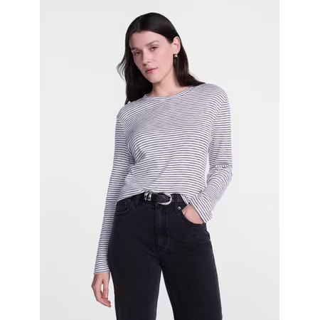 Scenario Women's Oversized Tee with Long Sleeves, Sizes XS-XXXL | Walmart (US)