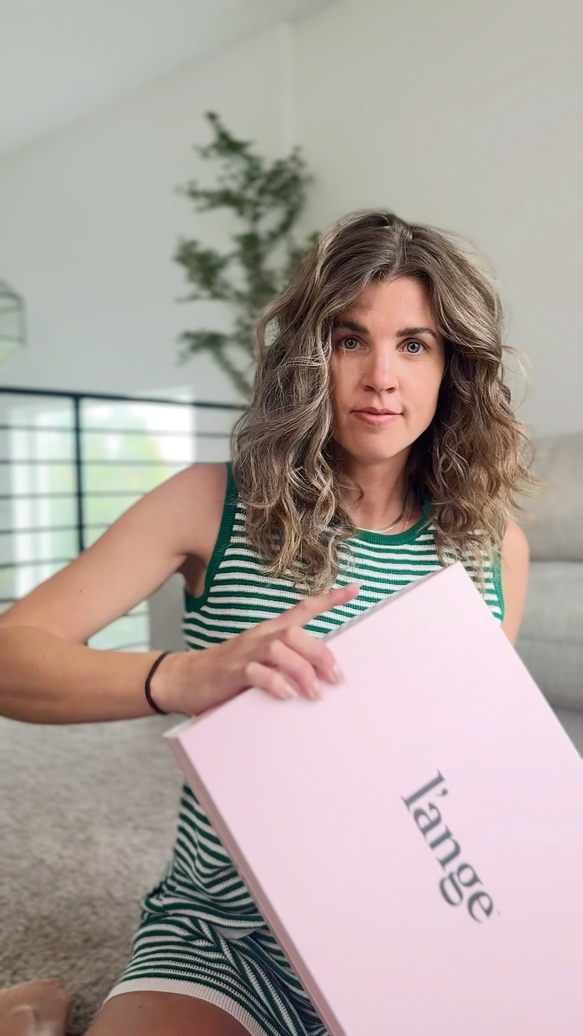 Love the all-in-one feature, it saves so much time getting ready.

#LTKBeauty #LTKgrwm