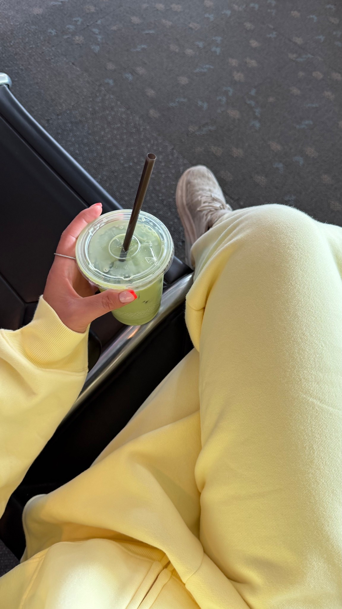 Travel outfit #sweatset 