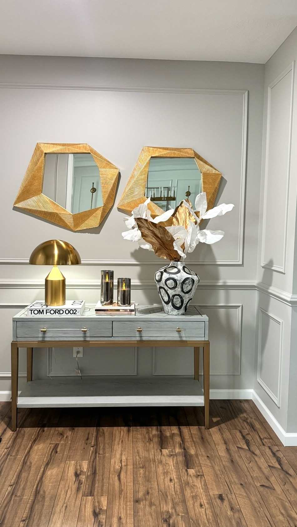 Entryway styling! Shop items below 

Entryway styling home decor gold mirrors  gold accents 

#LTKmomlife #LTKHome #LTKSaleAlert