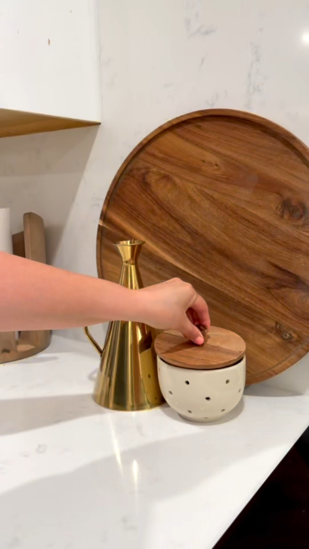 These finds look like Crate and Barrel but they’re from Amazon 🫶😍



kitchen home finds | affordable home finds | kitchen accessories | home decor

#LTKHome #LTKfoodie #LTKmomlife