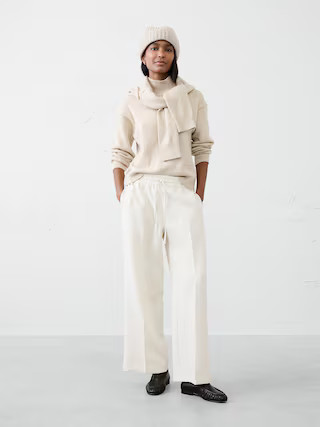 Straight Mid-Rise Pull-On Pant | Banana Republic Factory