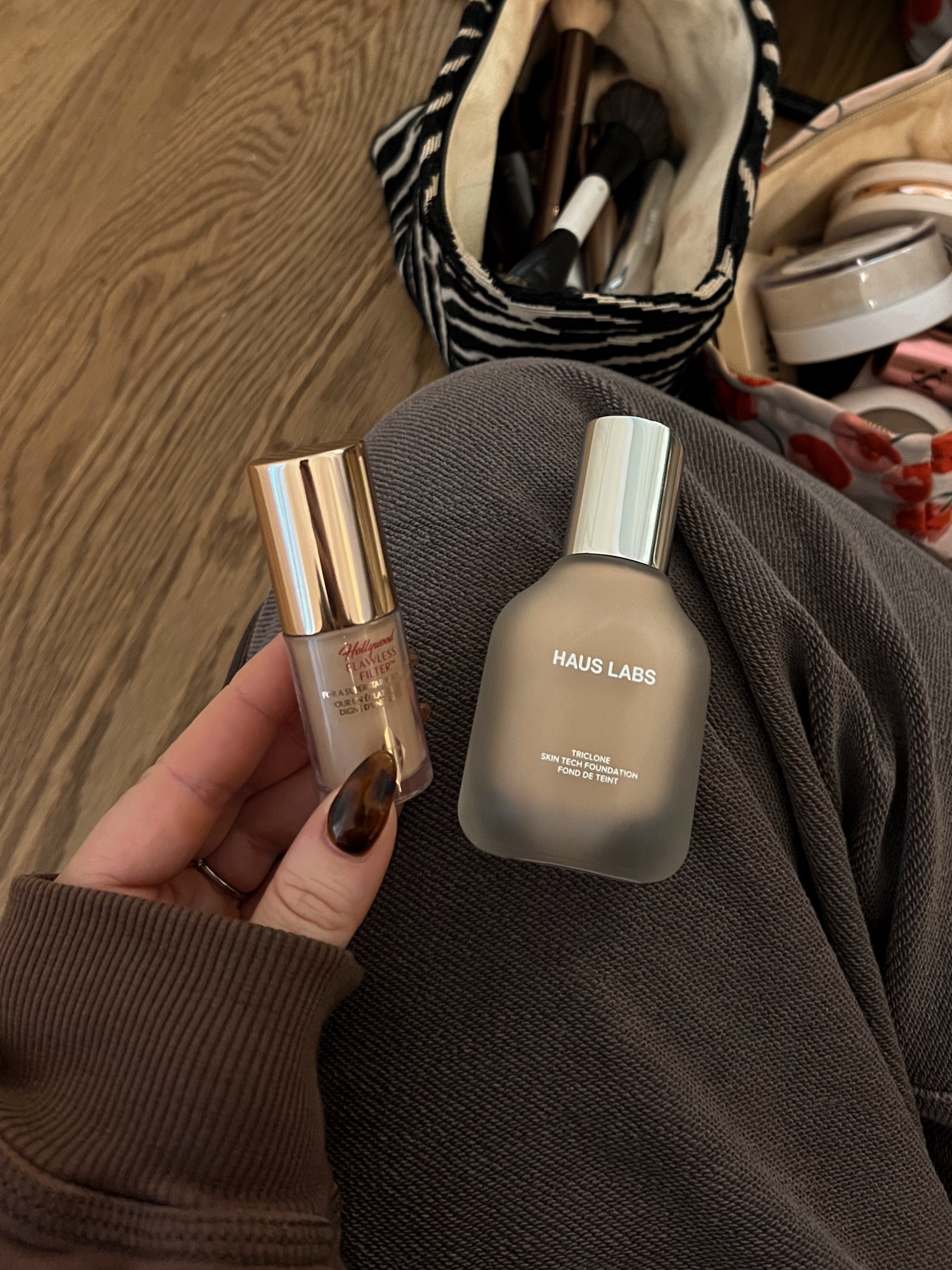 This combo is sooo good it’s light and buildable and you don’t need much!! Shade 200 for the Haus labs foundation and 2 for setting powder. Oat for concealer! Shade 4.5 in charlotte tilbury if I want to warm up the foundation. Code: SAVINGS (log into Sephora account first) gets you $$ off!!