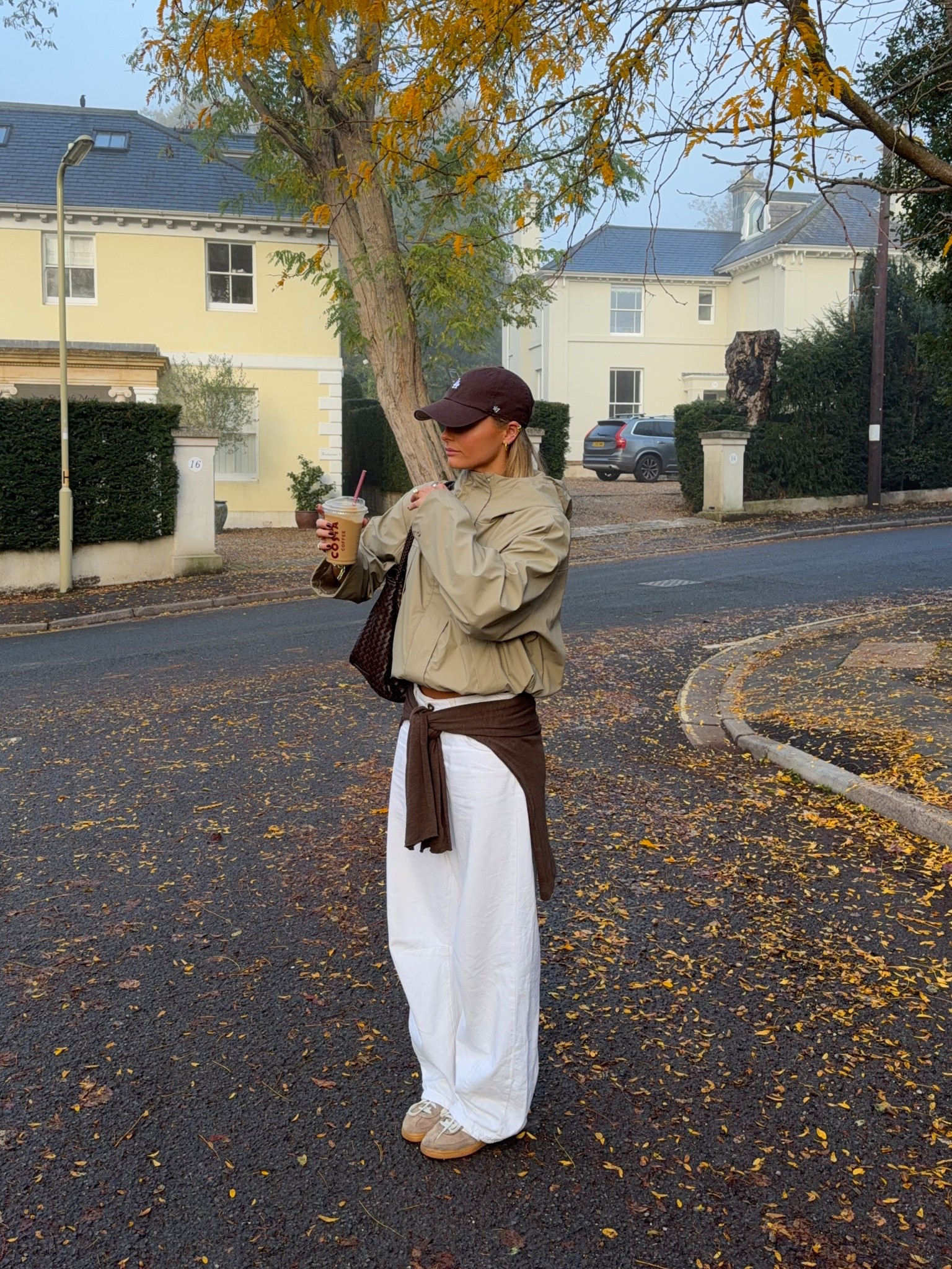 autumnal outfit 🤎 one of my faves, I personally love white jeans in A/W and this coat is perfect for a rainy day!!!

#LTKuk #LTKautumn #LTKwinter