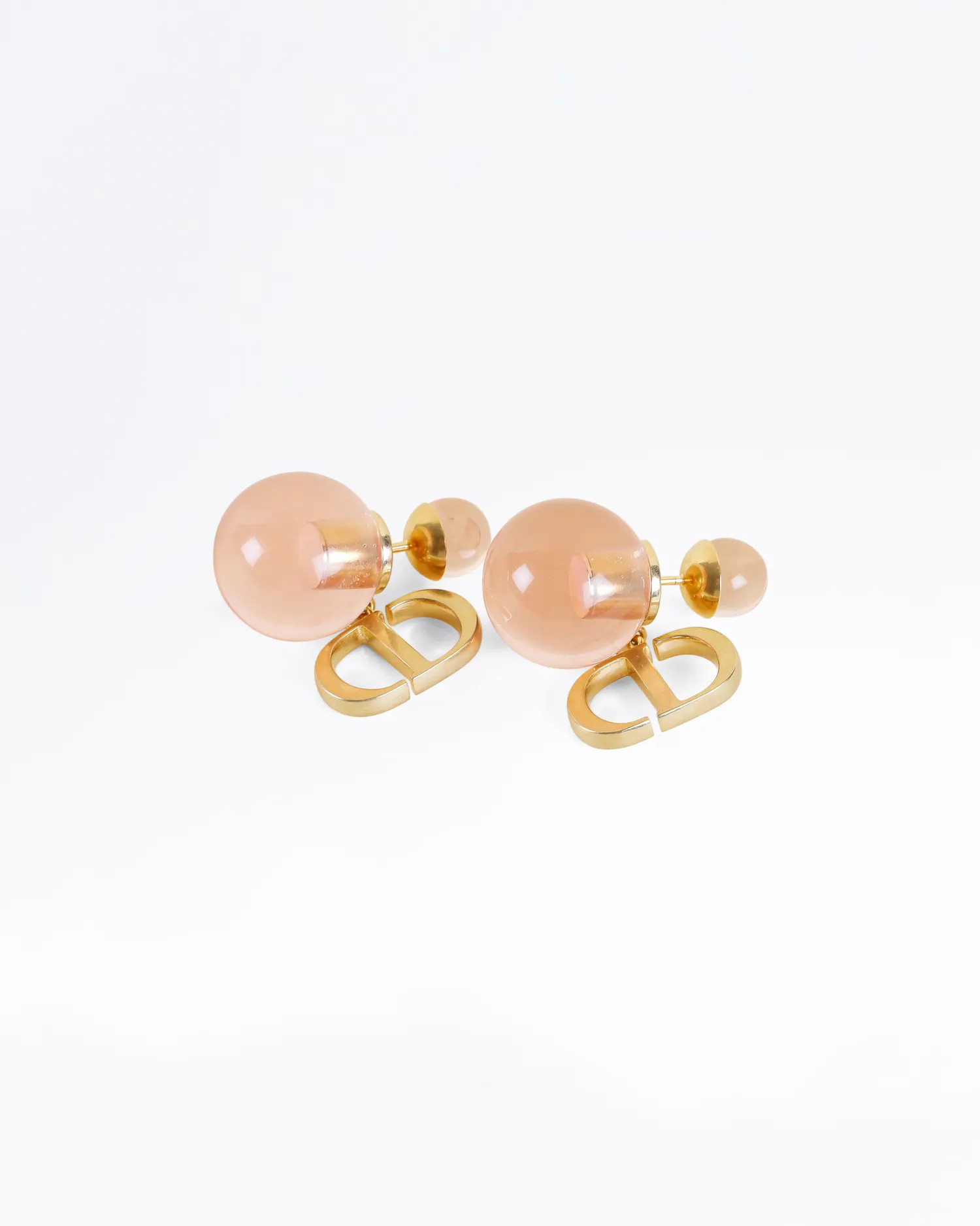 Resin Pearls Tribales Earrings | Vivrelle
