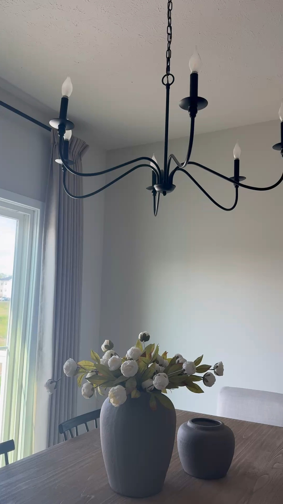Chandelier, dining room lighting, dining room chandelier, living room chandelier

#LTKHome #LTKU #LTKSaleAlert