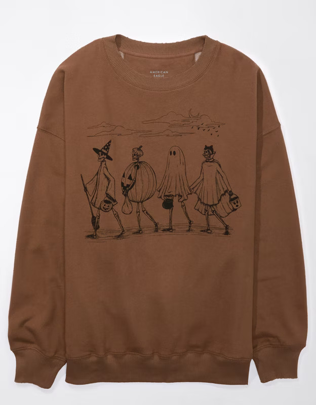 AE Oversized Halloween Graphic Sweatshirt | American Eagle Outfitters (US & CA)