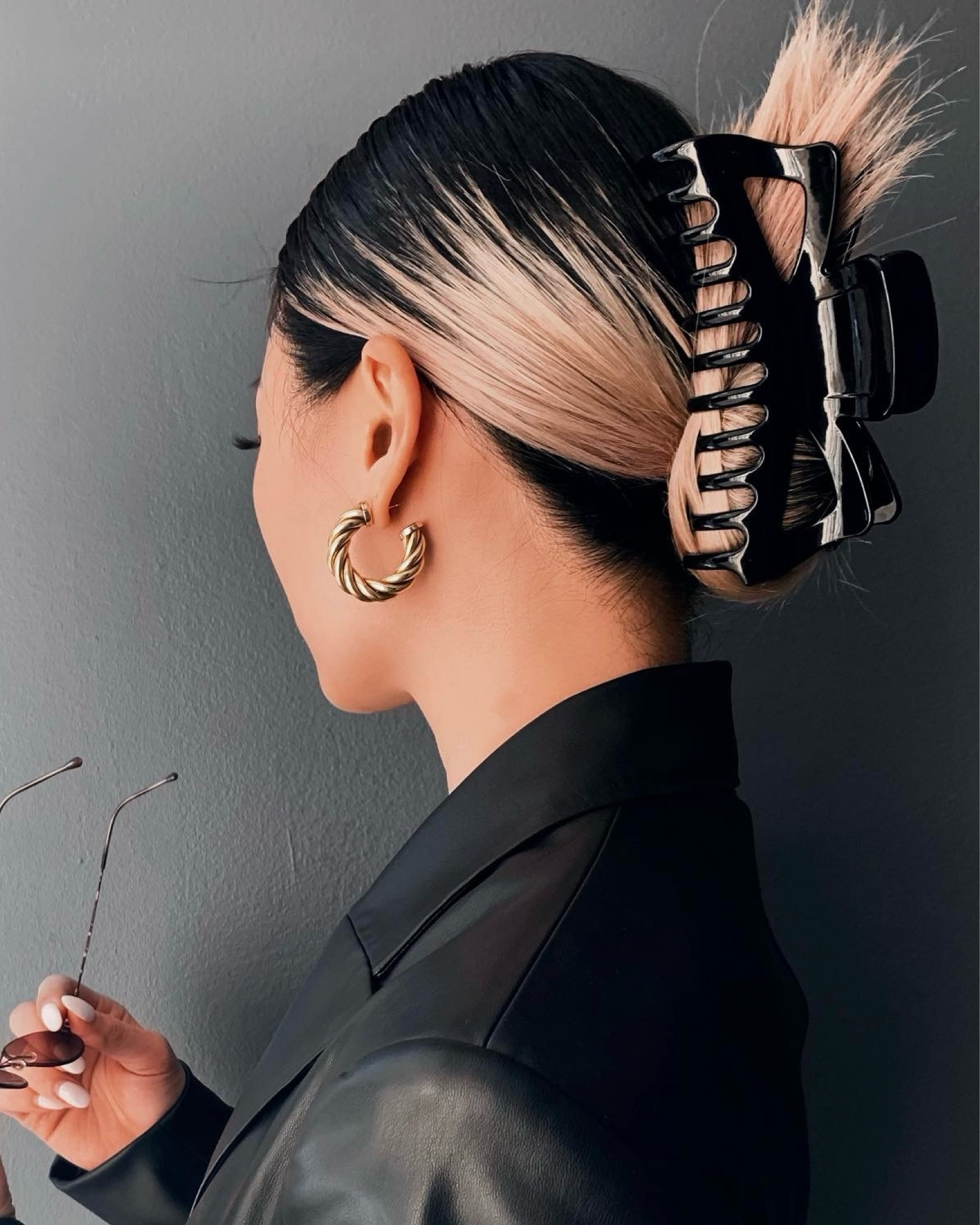 High quality gold hoops to elevate any look✨ 

#LTKGiftGuide #LTKFindsUnder100 #LTKStyleTip