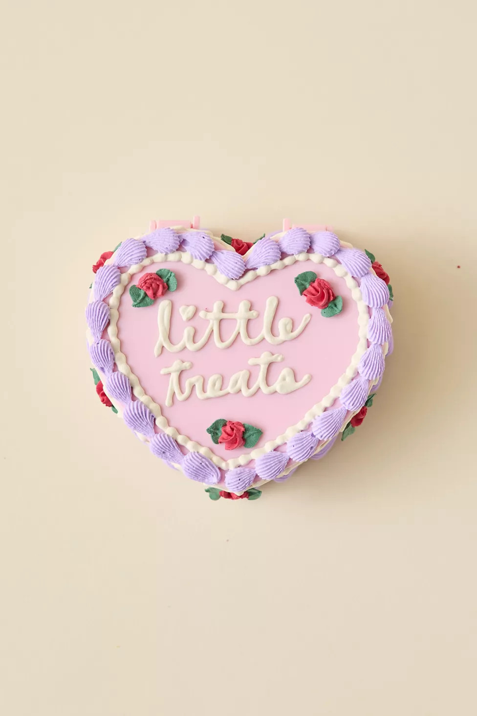 Pretty Shitty Cakes UO Exclusive Frosted Heart Shape Jewelry Box | Urban Outfitters (US and RoW)