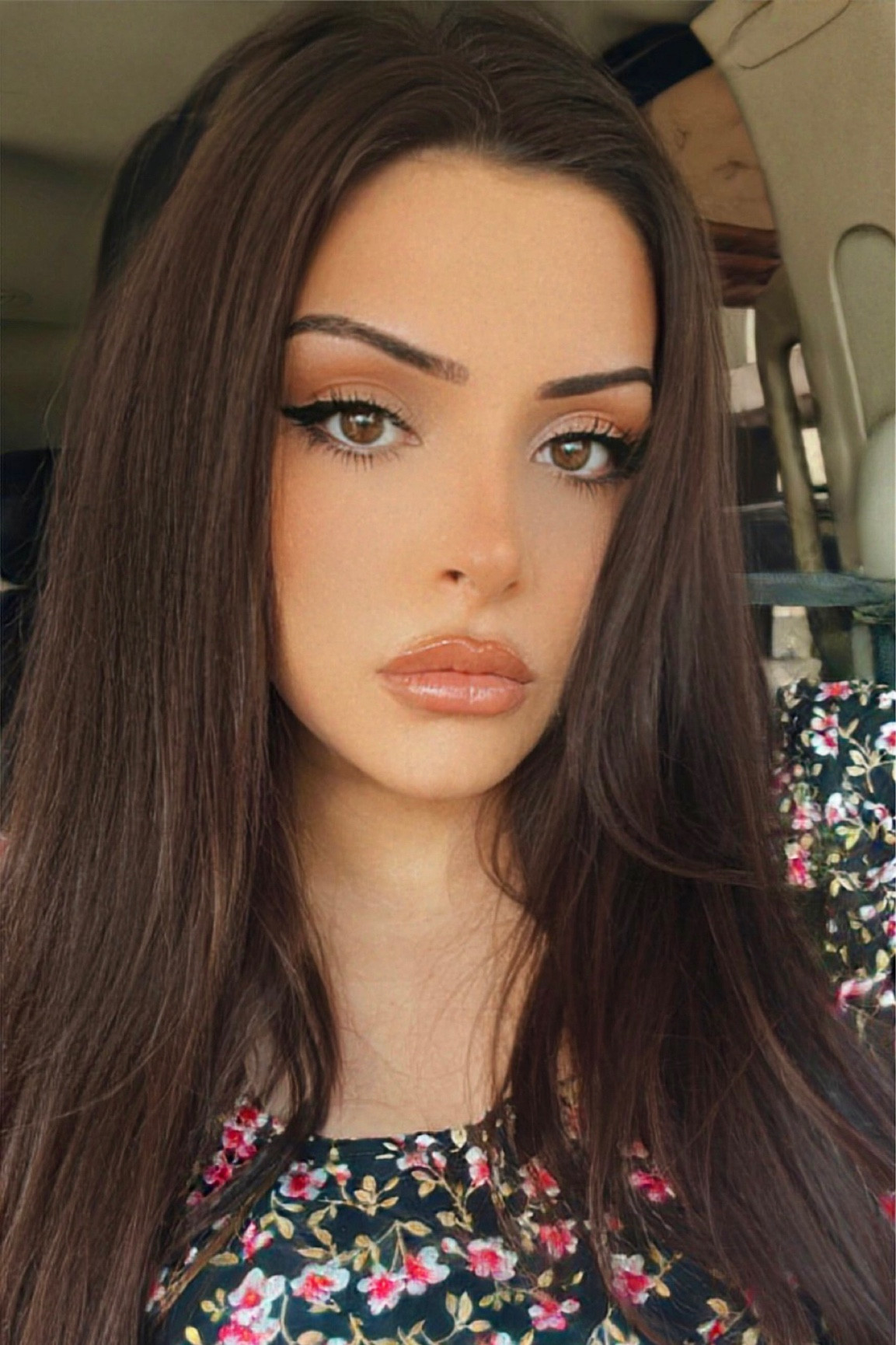 Soft glam makeup look , holiday makeup look , winter makeup , cold makeup , soft makeup , holiday glam

#LTKGiftGuide #LTKSeasonal #LTKHoliday