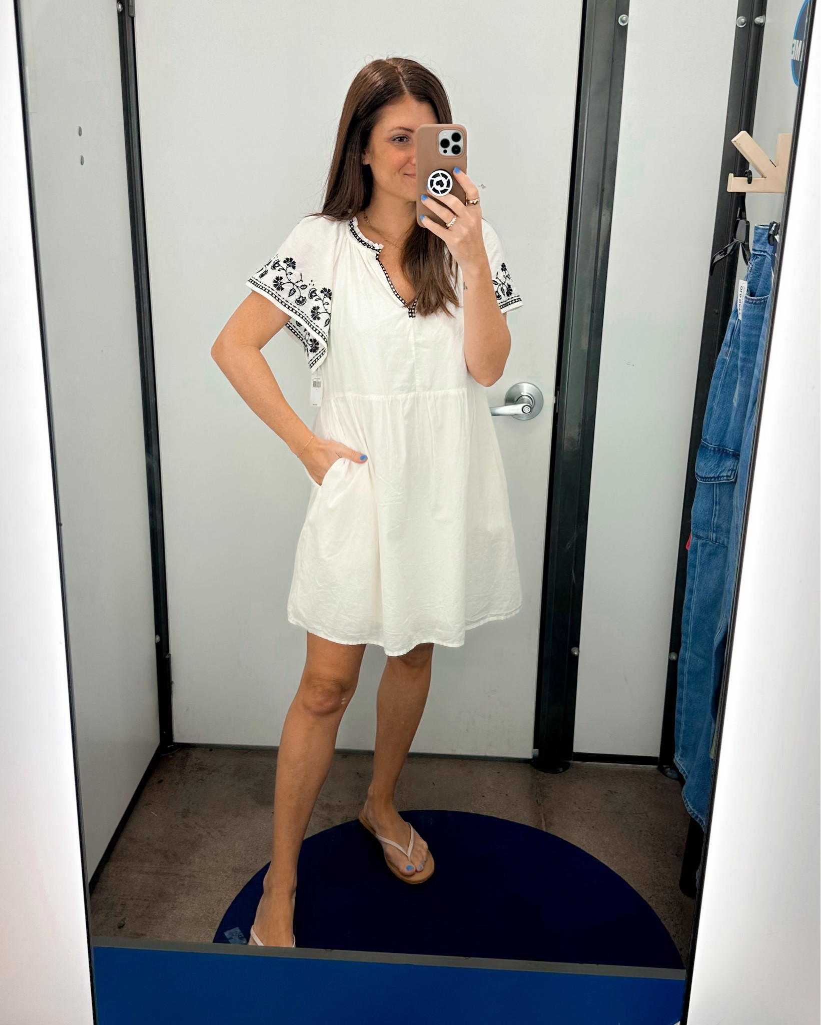 green emerald velvet dress FDSUFDY Women Summer Dresses 2022 Sweetheart Neck Raglan Sleeve Embroidery  Tape A-Line Dress (Color : Black, Size : Small) at Amazon Women's Clothing  store