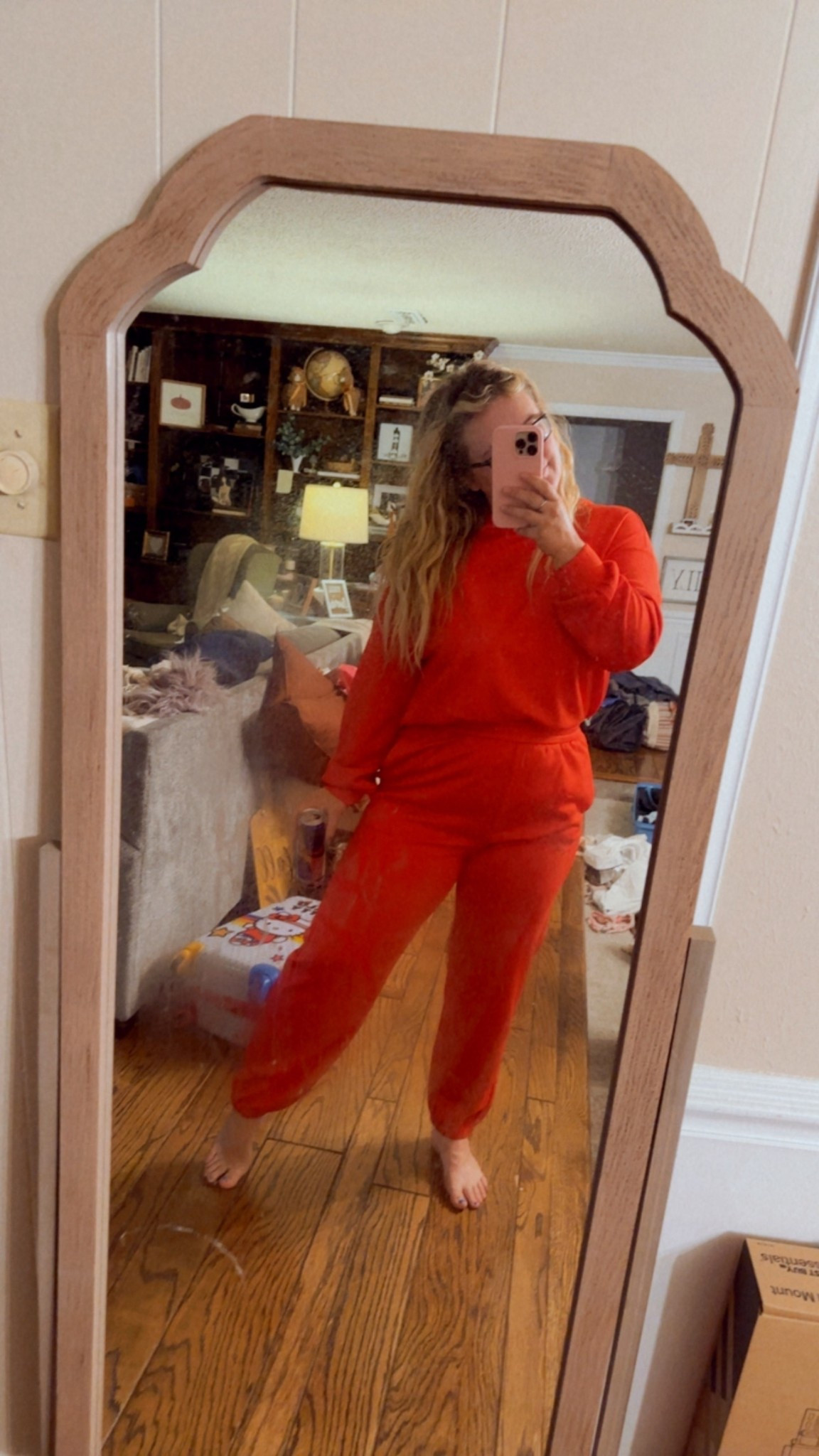 Red jumpsuit! So super comfy and super affordable! #redset #2pieceset #outfit #redoutfit #holidayoutfit

#LTKHoliday #LTKCyberWeek #LTKmomlife