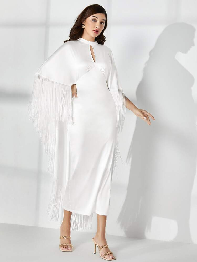 SHEIN Modely Keyhole Neck Fringe Trim Dress | SHEIN