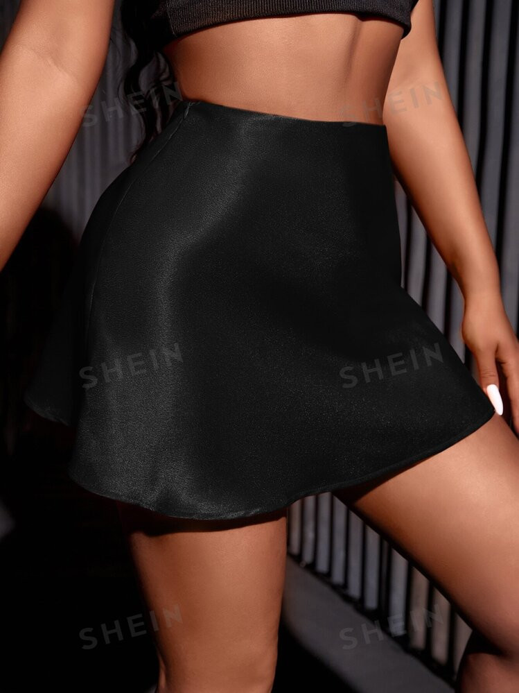 SHEIN SXY Solid Satin Zipper Side Mini Skirt | SHEIN