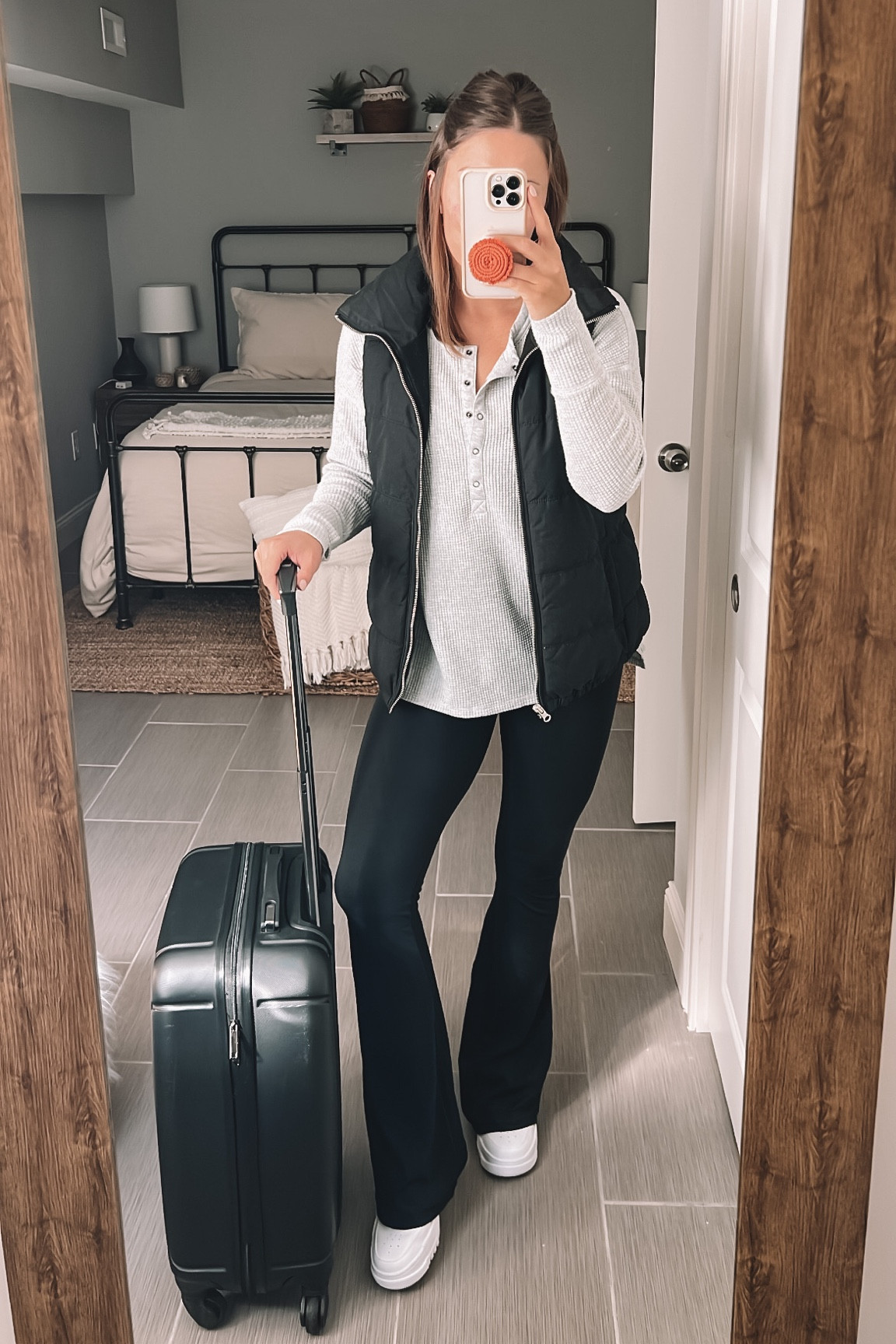 comfy travel fit ✈️

wearing size S pants + size M long sleeve

#LTKstyletip #LTKtravel #LTKfit