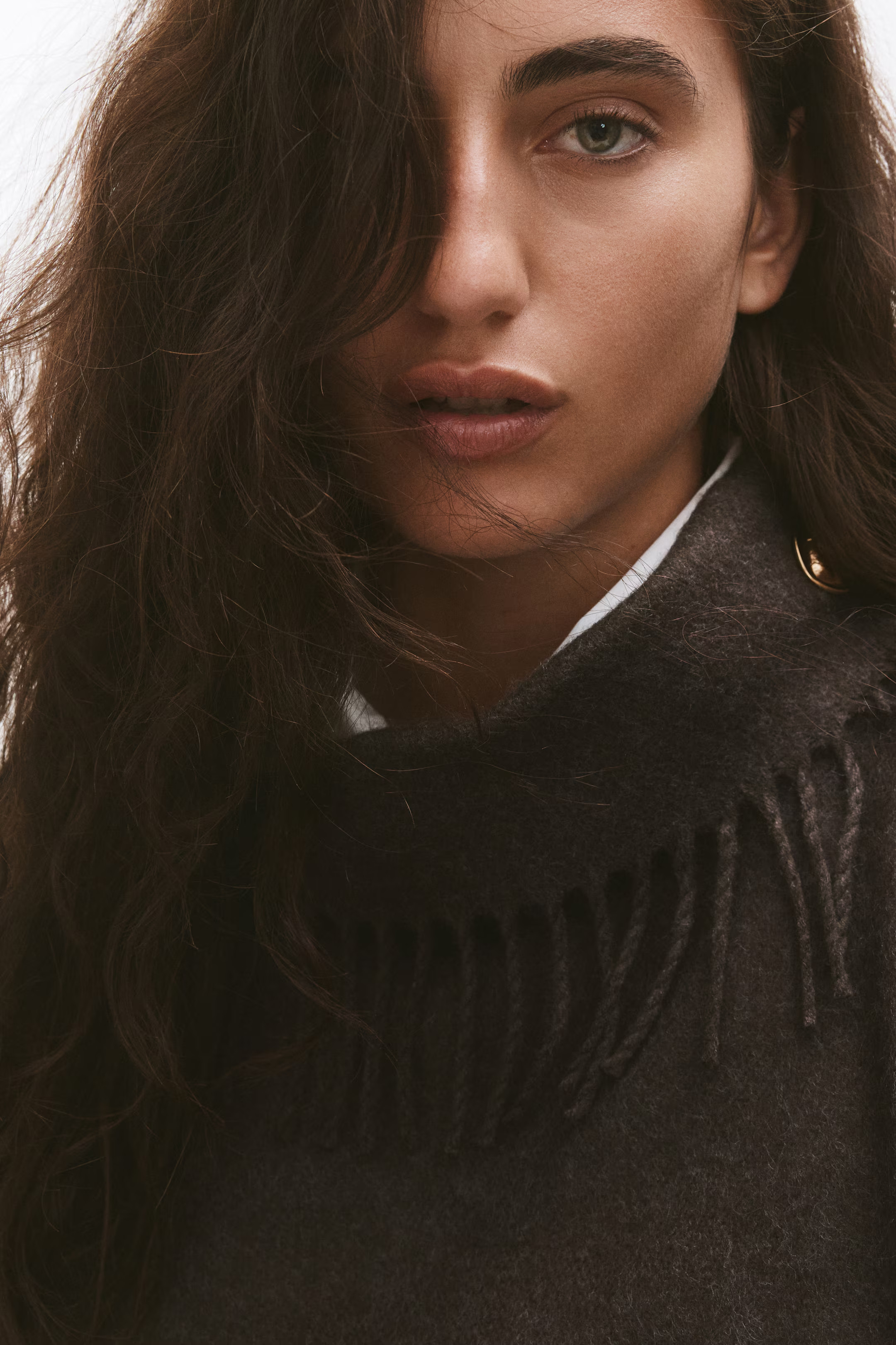 Fringe-trimmed cape | H&M (UK, MY, IN, SG, PH, TW, HK)