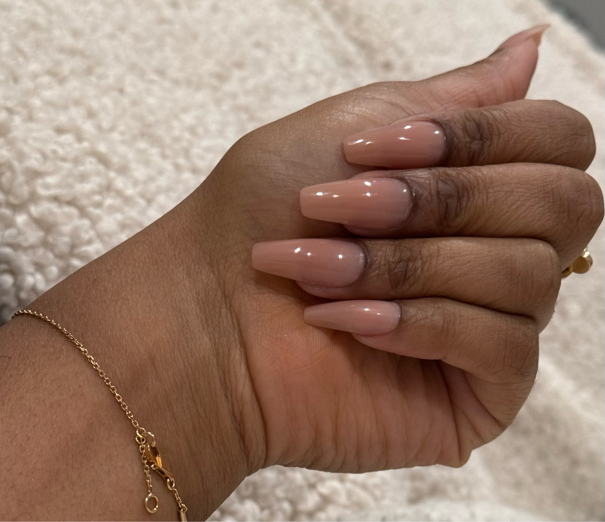 The perfect nude #pressonnails #nails #kiss

#LTKBeauty #LTKFindsUnder50