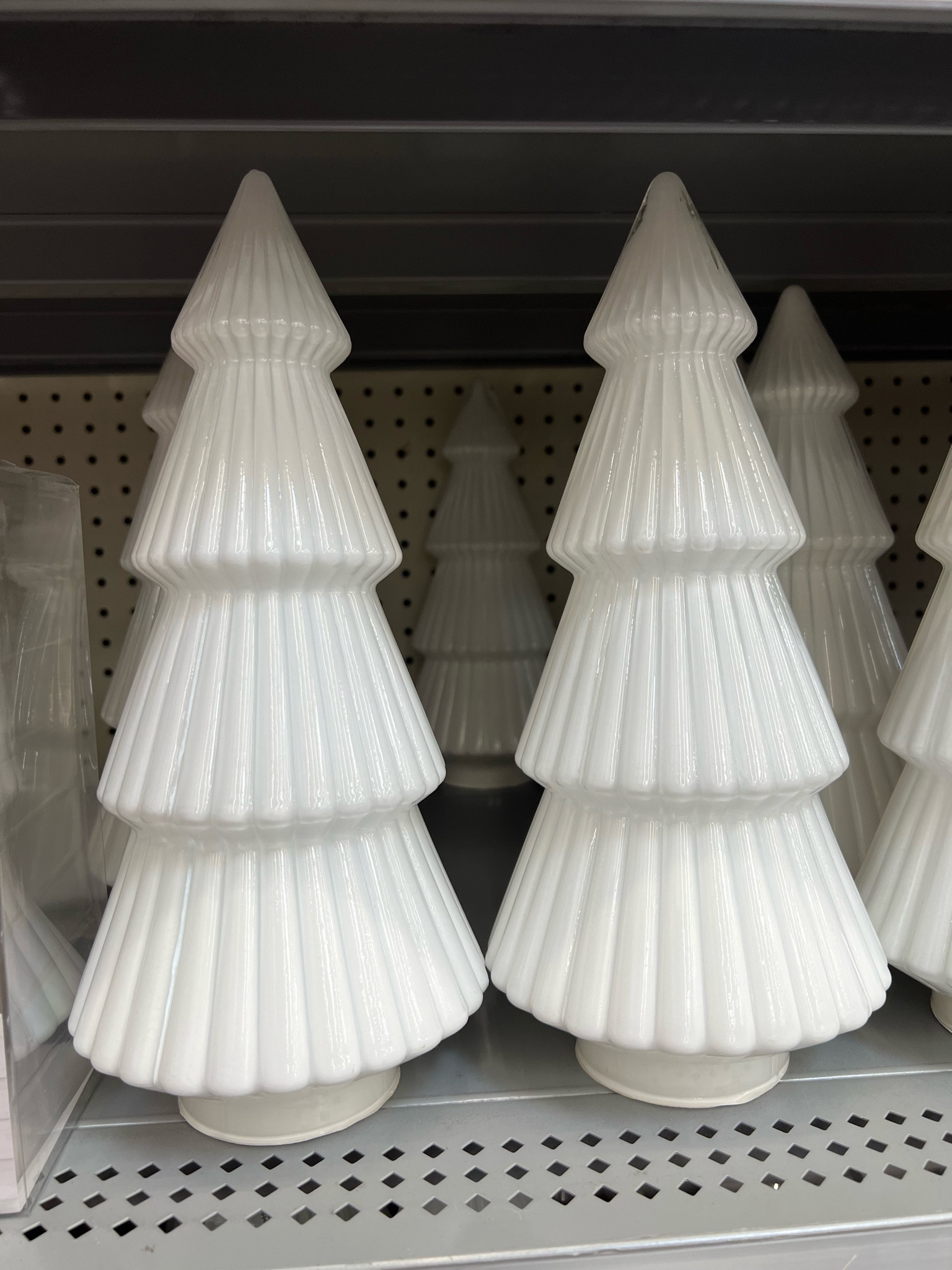 White ceramic Christmas trees

#LTKHolidaySale #LTKSeasonal #LTKHoliday