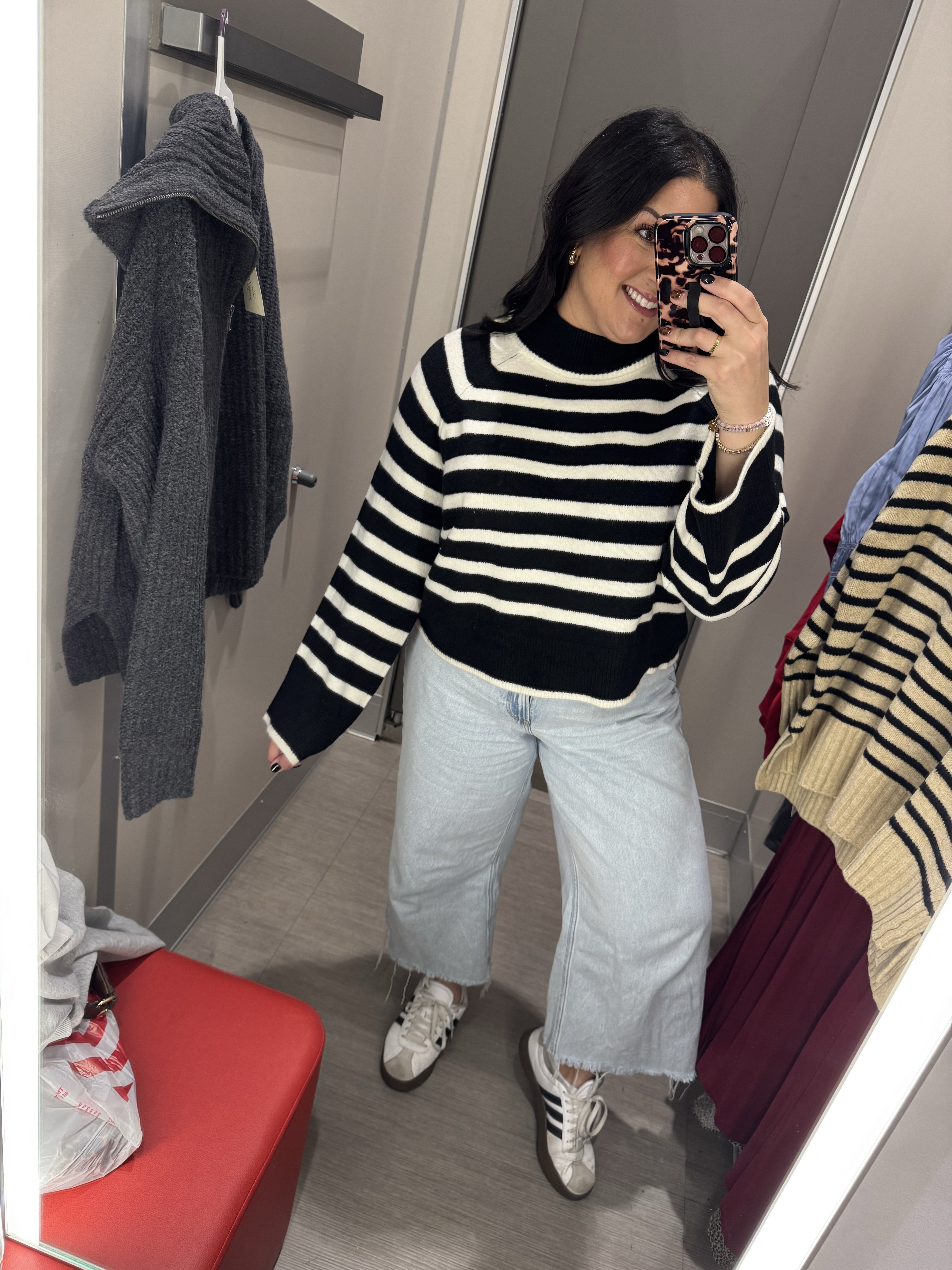 Size XL sweater size 32 (14) jeans 

Fall outfit, sweater outfit, teacher outfit


#LTKFindsUnder50 #LTKMidsize #LTKStyleTip