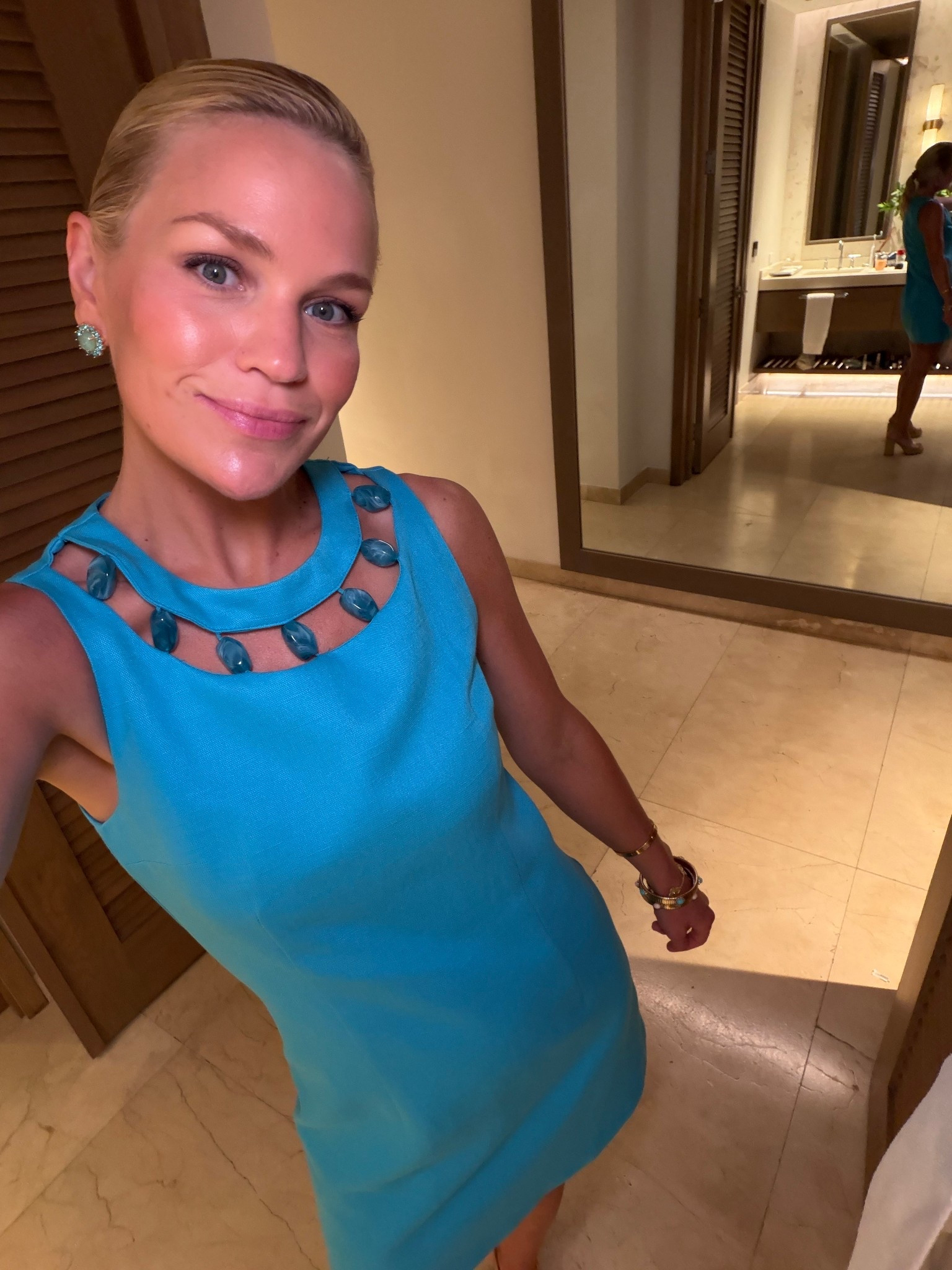 @Tuckernuck teal turquoise aqua linen mini dress with the prettiest collar details
Paired with my favorite earrings from Loren Hope 

#LTKootd #LTKWedding #LTKgrwm