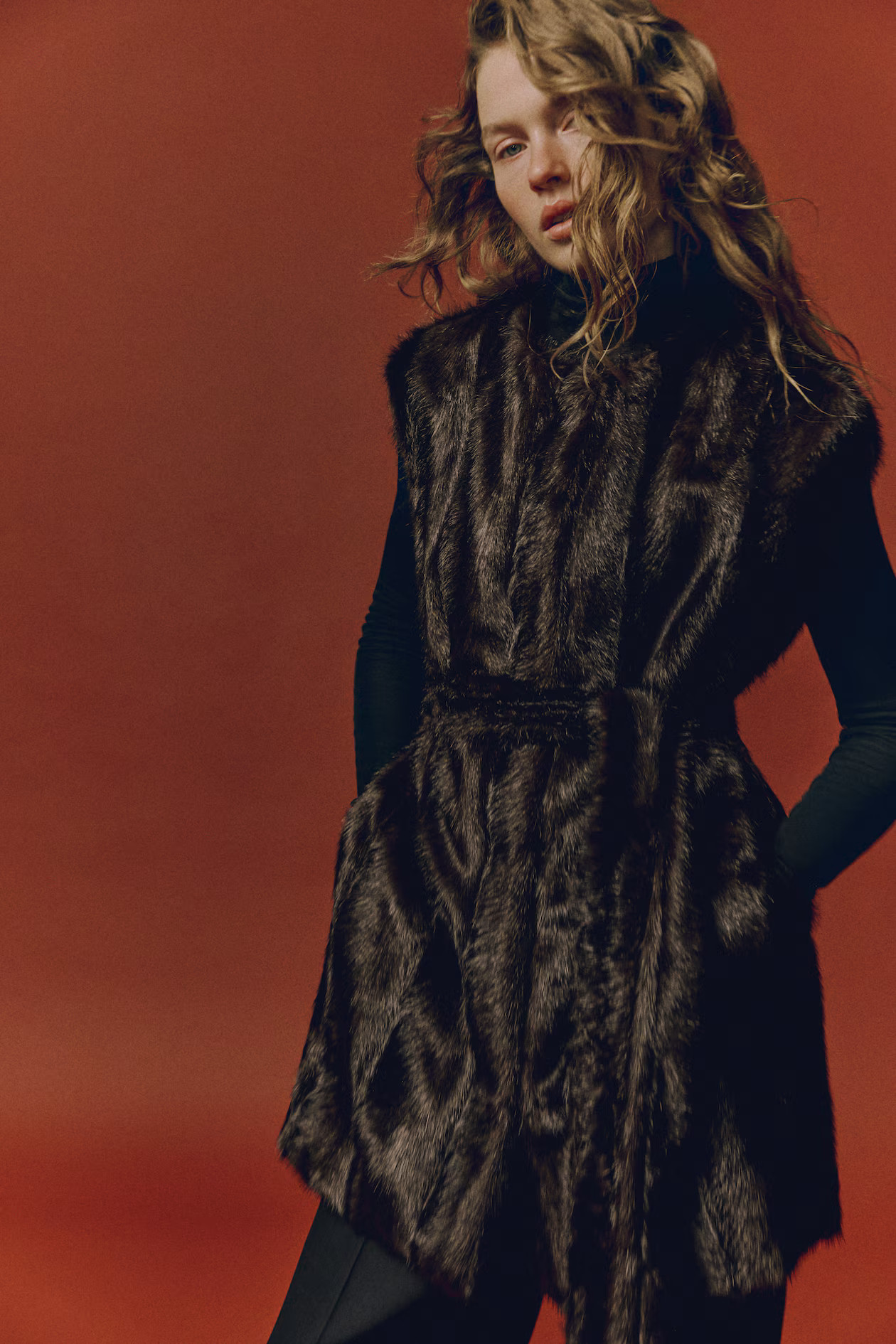 Tie-belt gilet | H&M (UK, MY, IN, SG, PH, TW, HK)