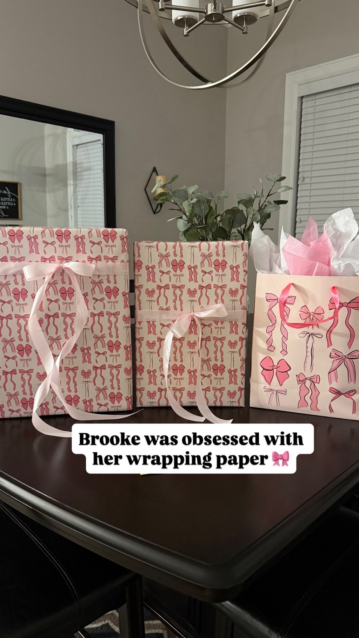 The cutest pink bow wrapping paper! 🎀

#LTKmomlife #LTKKids