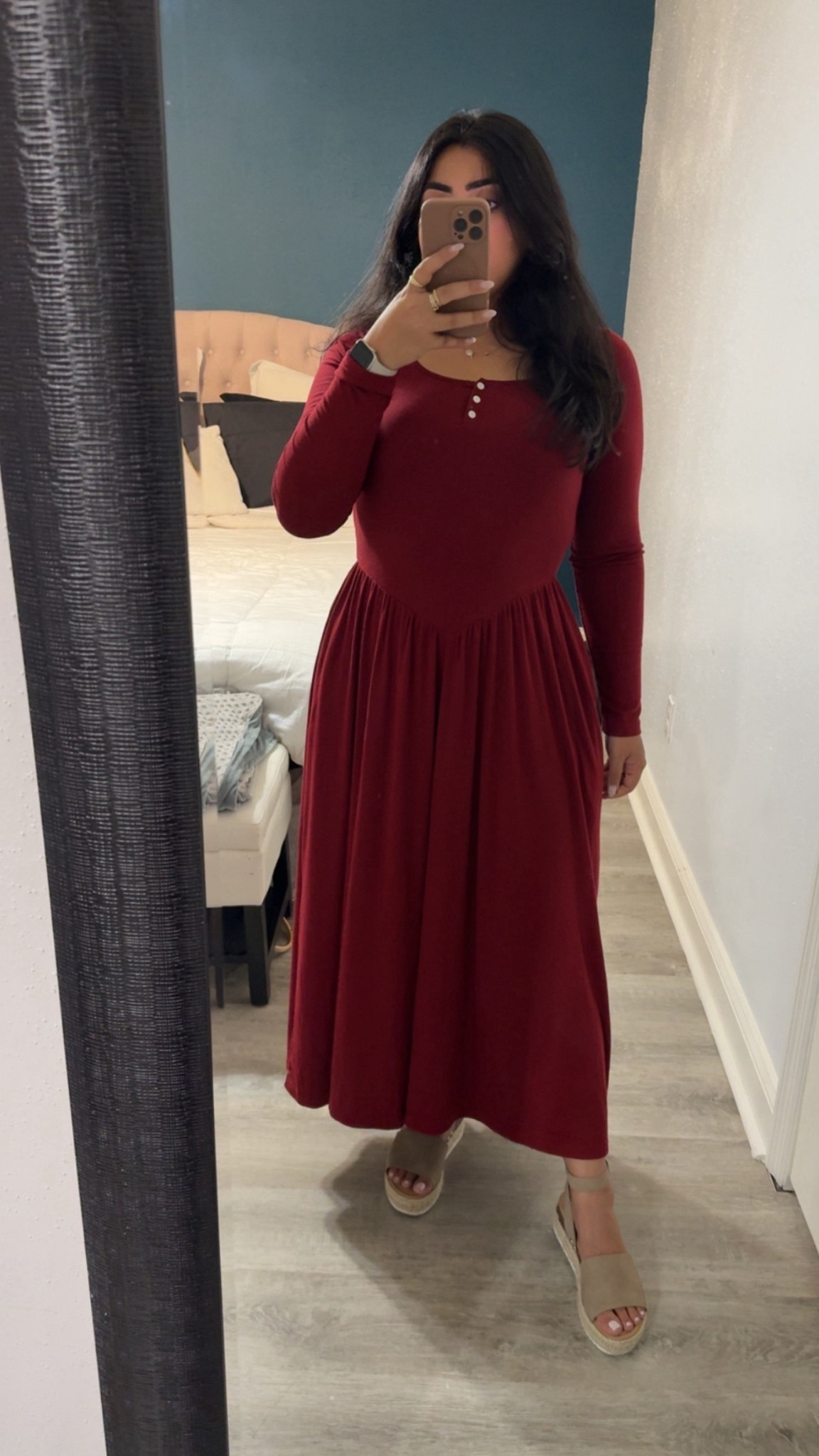 One of my most worn favorite flattering dresses for midsize girlies 

#LTKMidsize #LTKStyleTip #LTKFindsUnder50