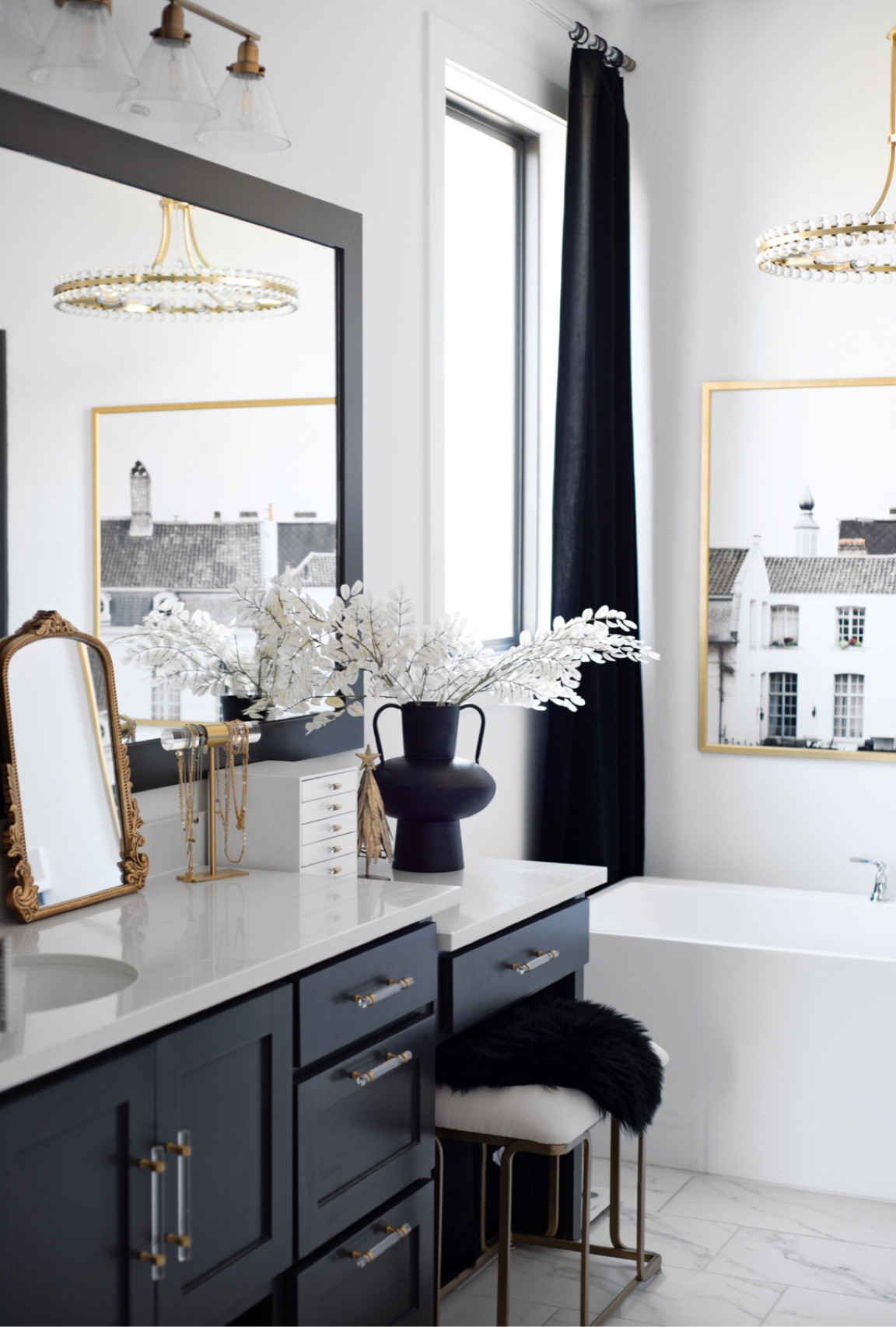 Holiday bathroom decor

Christmas decor, home decor, holiday Christmas, holiday bathroom, holiday decor, Amazon Home, Amazon Finds , Target Home , Target Finds, black-and-white decor, wall art, crystal chandelier, bathroom chandelier, brass hardware, gold hardware, cabinet hardware, Kendra Scott jewelry, jewelry box, acrylic,

#LTKhome #LTKstyletip #LTKHoliday