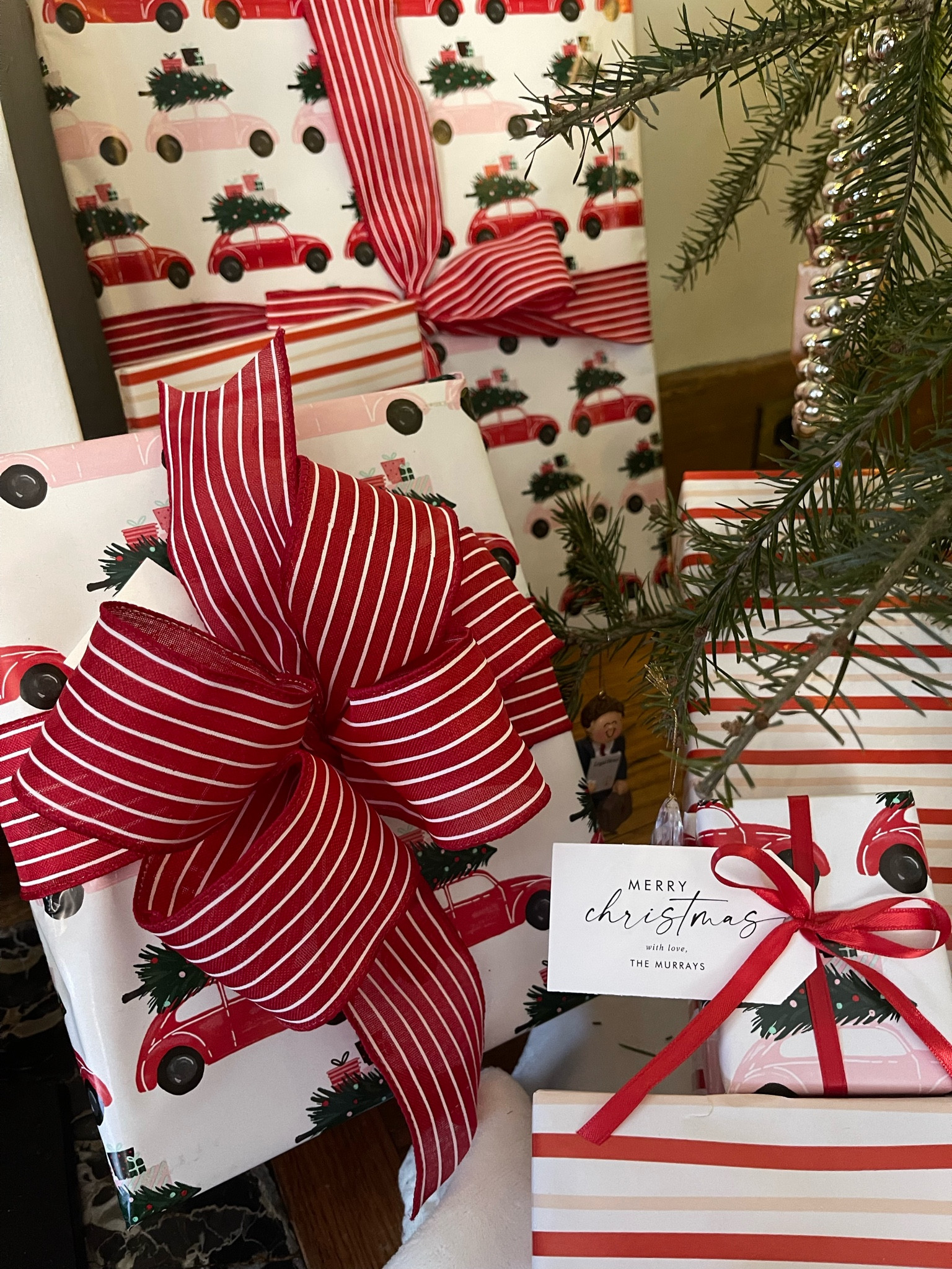 Pink and red wrapping paper

#LTKGiftGuide #LTKHoliday