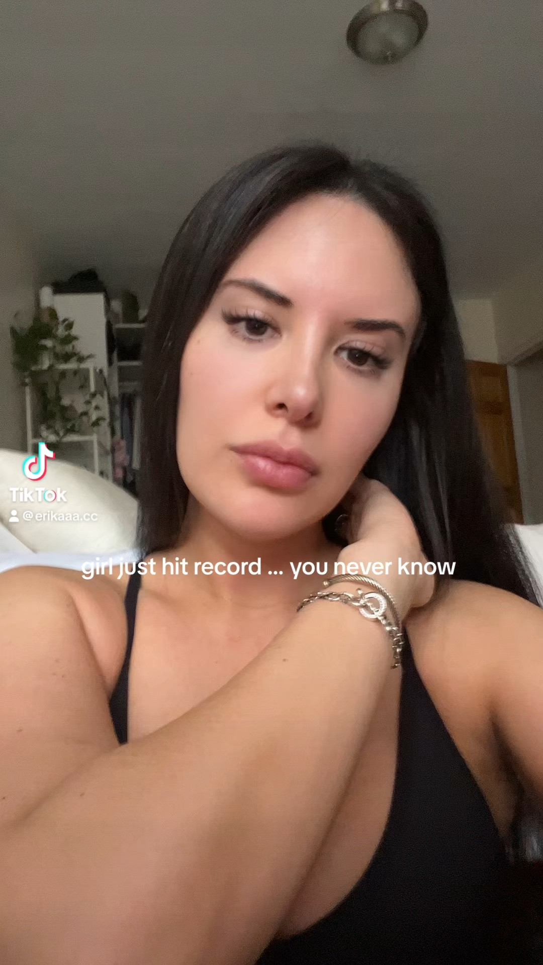 nike sports bra david yurman bracelet

#LTKVideo #LTKFallSale #LTKFitness