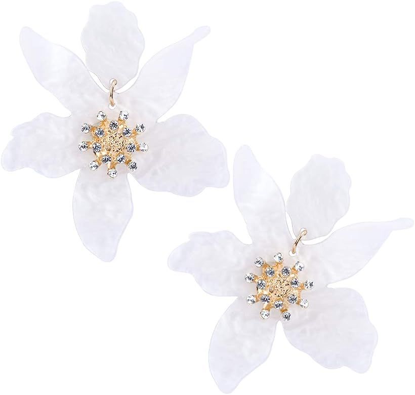 Amazon.com: RESIN ACRYLIC FLOWER DANGLE EARRINGS - Exaggerated European And American Style Big Fl... | Amazon (US)