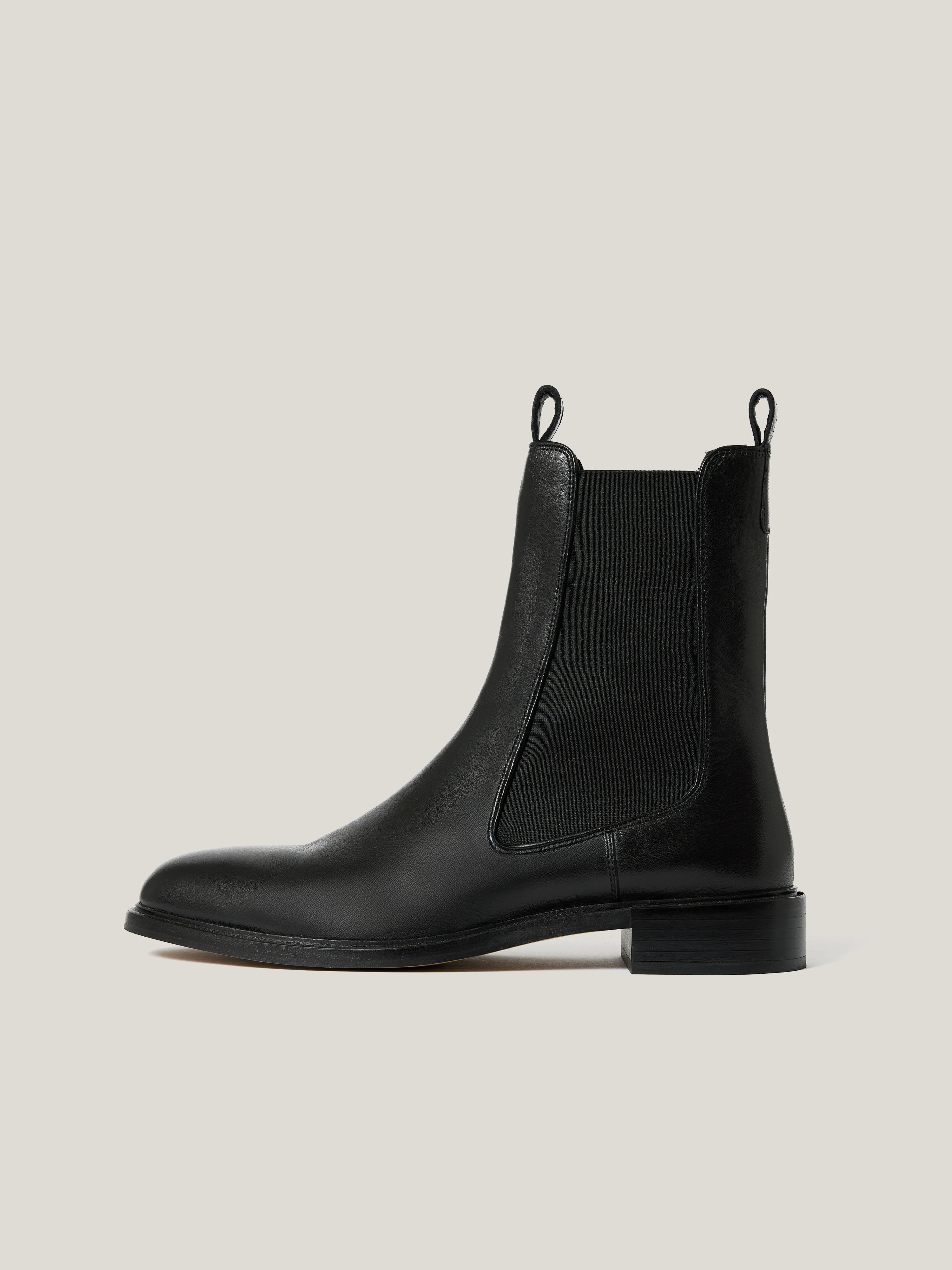 Pembridge Leather Chelsea Boot | Black | Jigsaw (UK)