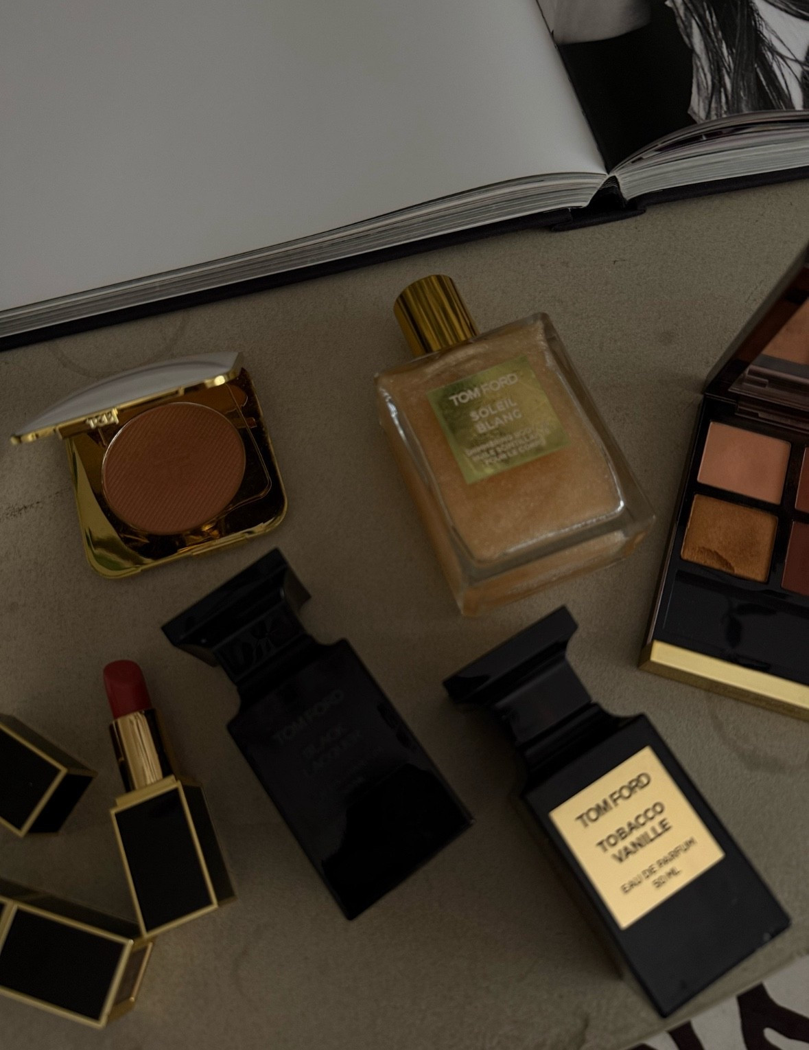 Pampering and powering up with of my absolute faves from Tom Ford! These are heeeeavenly!!! XxV 



#LTKGiftGuide #LTKOver40 #LTKBeauty