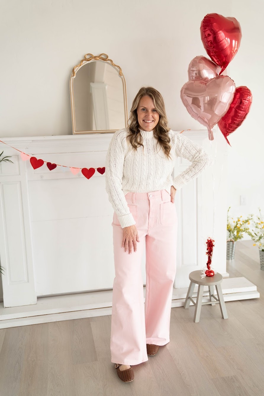 The cutest Valentine’s Day outfits!

Walmart fashion  winter fashion  jeans  casual outfit  sweaters  cozy style  winter outfit  cardigan  mom outfit  trendy fashion   Galentine’s Day outfit 

#LTKgrwm #LTKmomlife #LTKootd