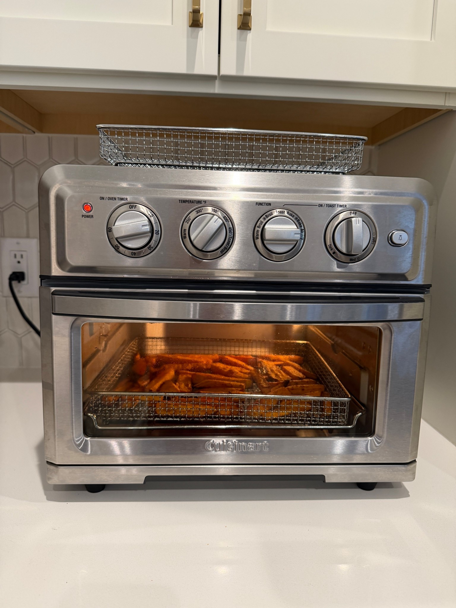 Air fryer toaster oven 


#LTKdayinmylife