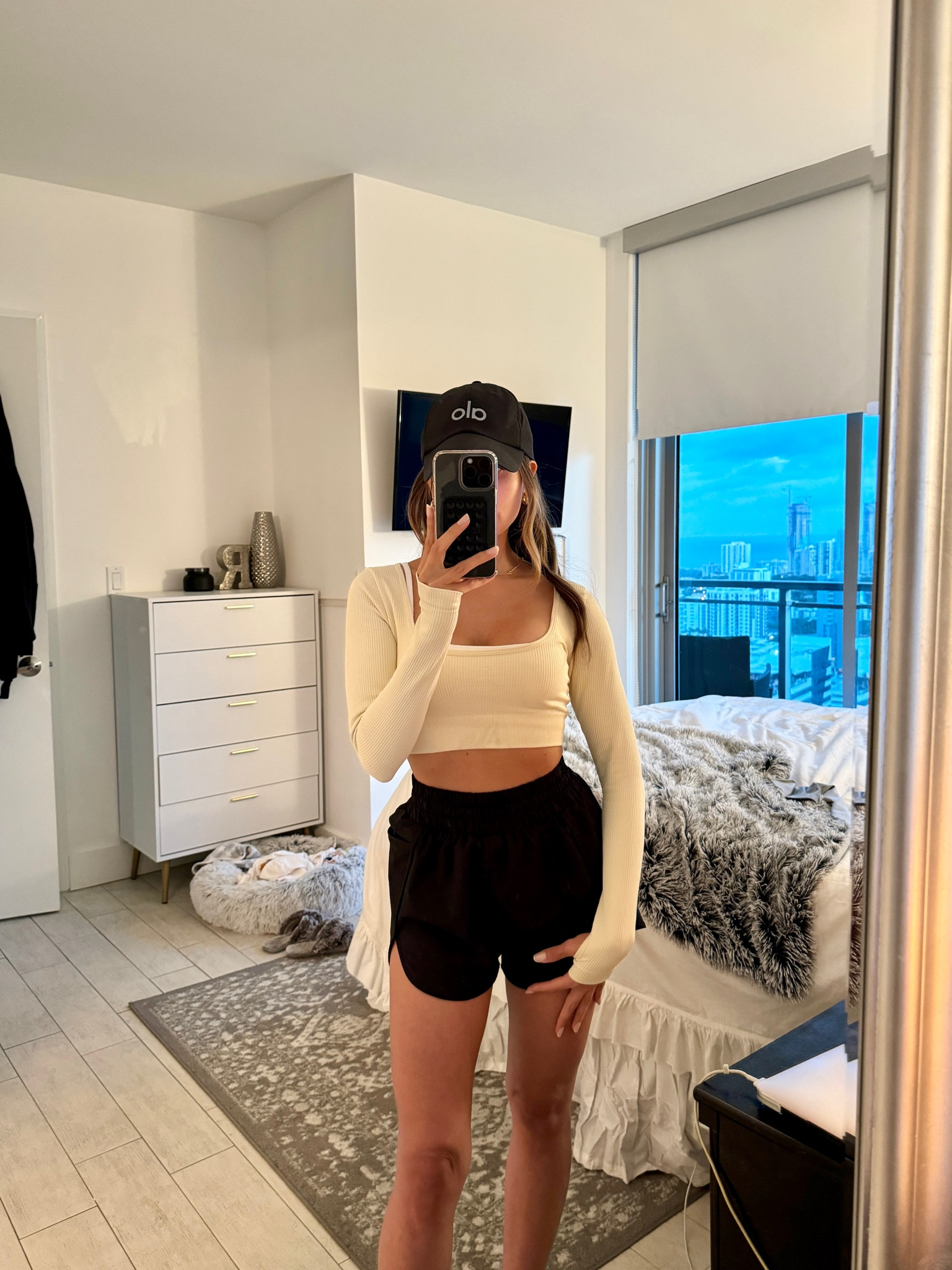 Amazon spring sale!
*Workout top size small (comes in a 2 pack!)
*Shorts size XS (my fav shorts to walk in)


workout clothes
amazon 
shorts
summer
workout top
athleisure 
gym clothes 
amazon sale


#LTKstyletip #LTKfitness #LTKsalealert