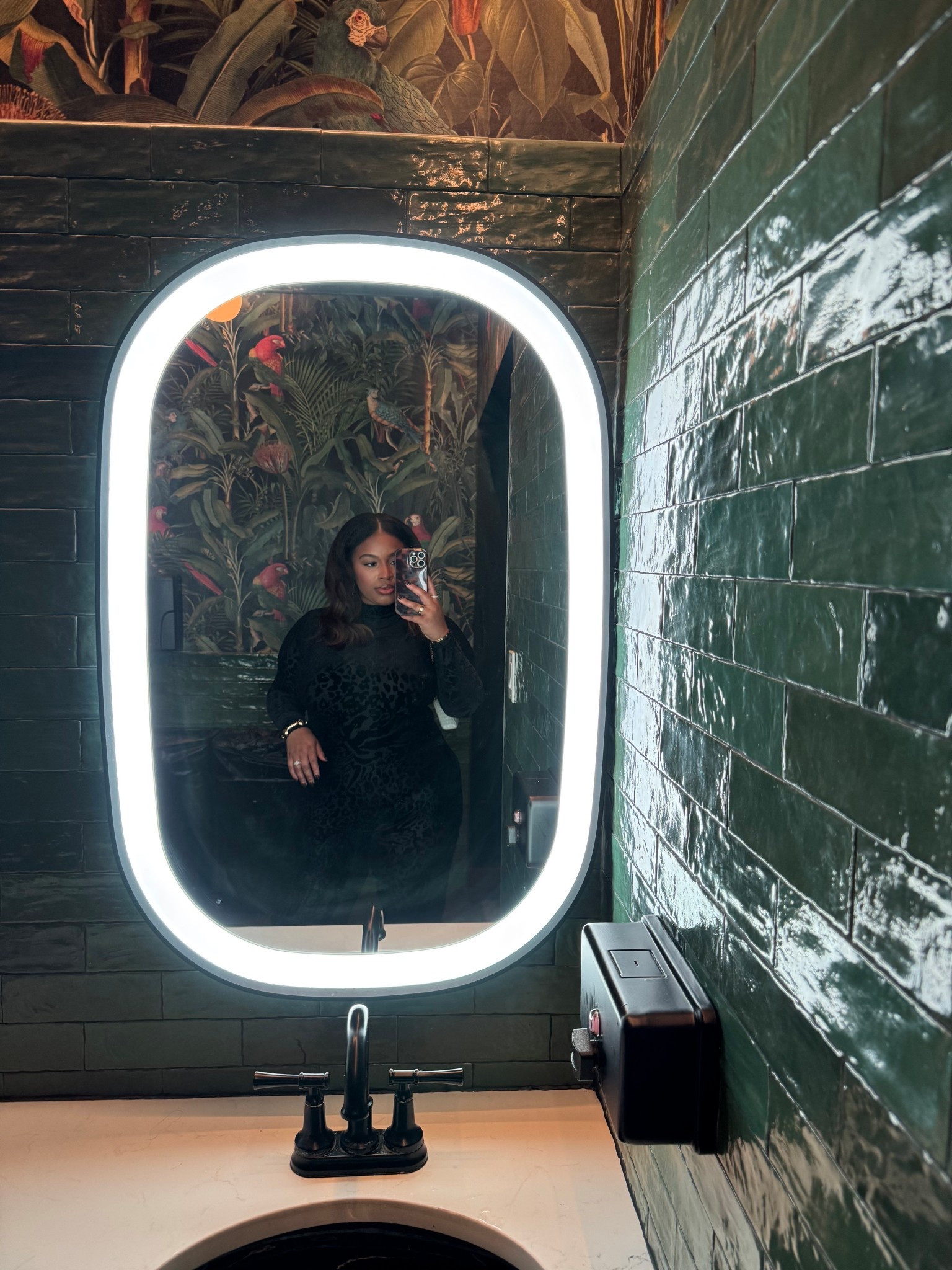 Date Night Fit🖤

#LTKMidsize #LTKootd #LTKFindsUnder100