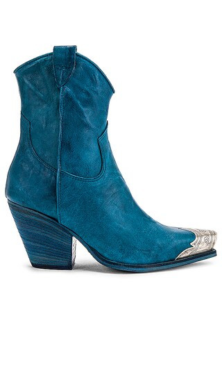 Brayden Western Boot in Petrol | Revolve Clothing (Global)
